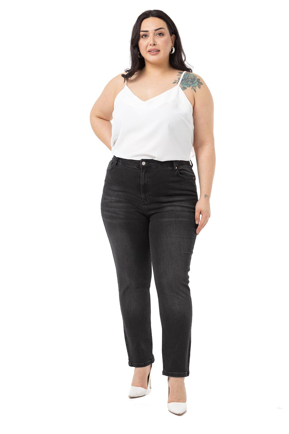 Plus Size High Waist Slim Leg Black Trousers