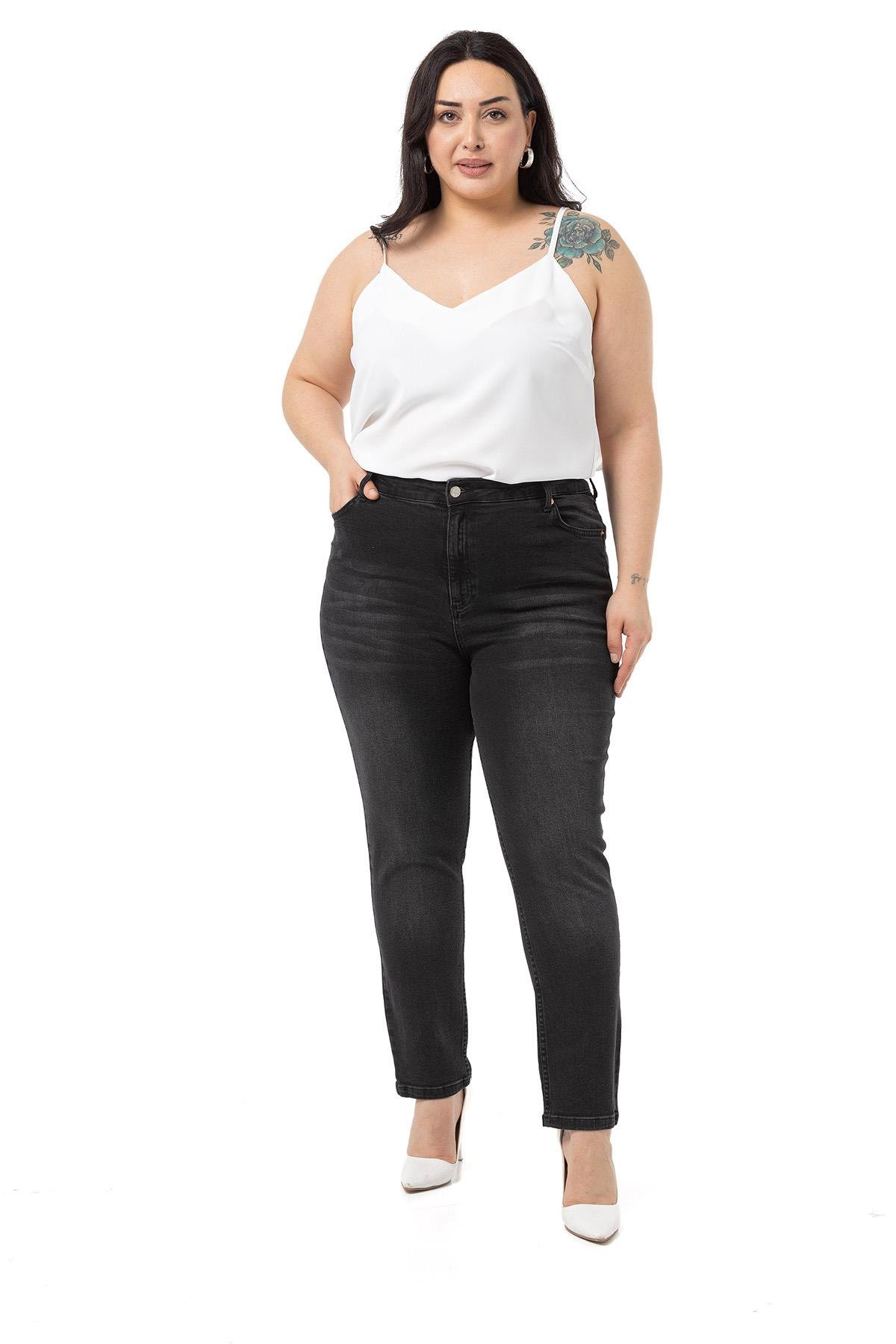 Plus Size High Waist Slim Leg Black Trousers