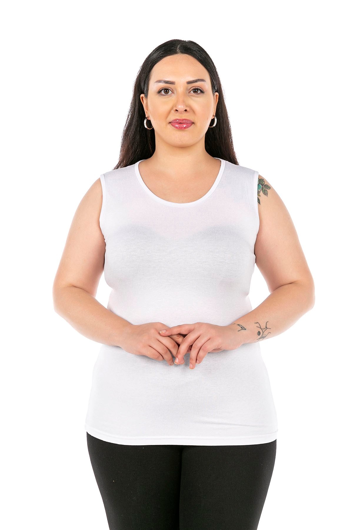 Büyük Beden Yuvarlak Yaka Kalın Askılı Viskon Beyaz Body