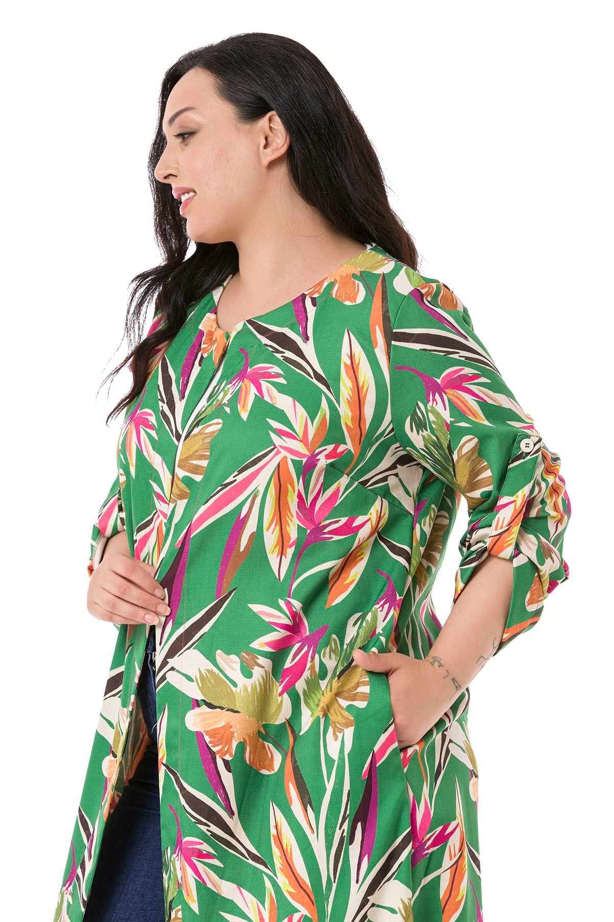 Plus Size Round Neck Green Jacket with Slits on the Sides