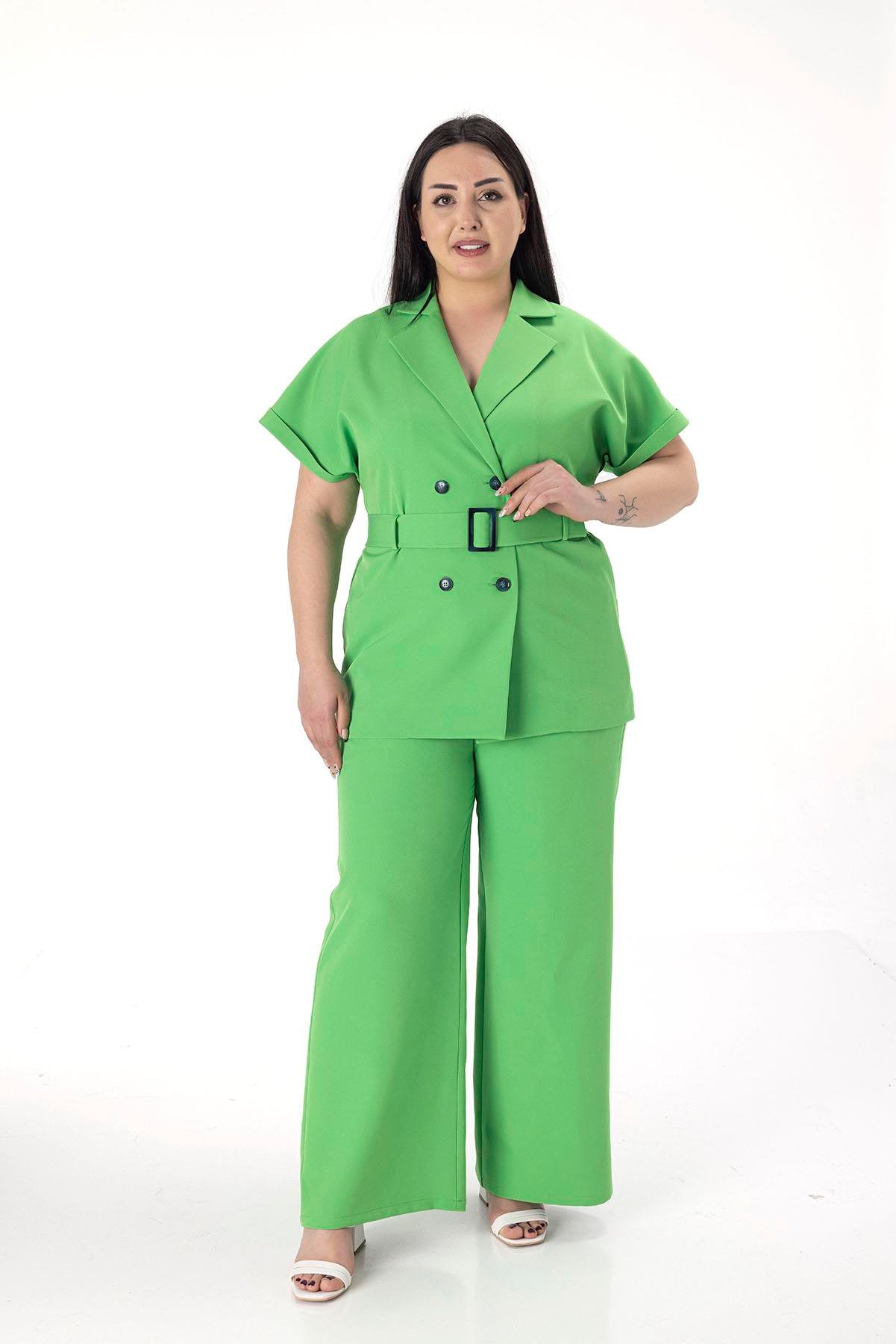 Büyük Beden Kruvaze Kemerli Yarım Kollu Yeşil Ceket Pantolon İkili Takım