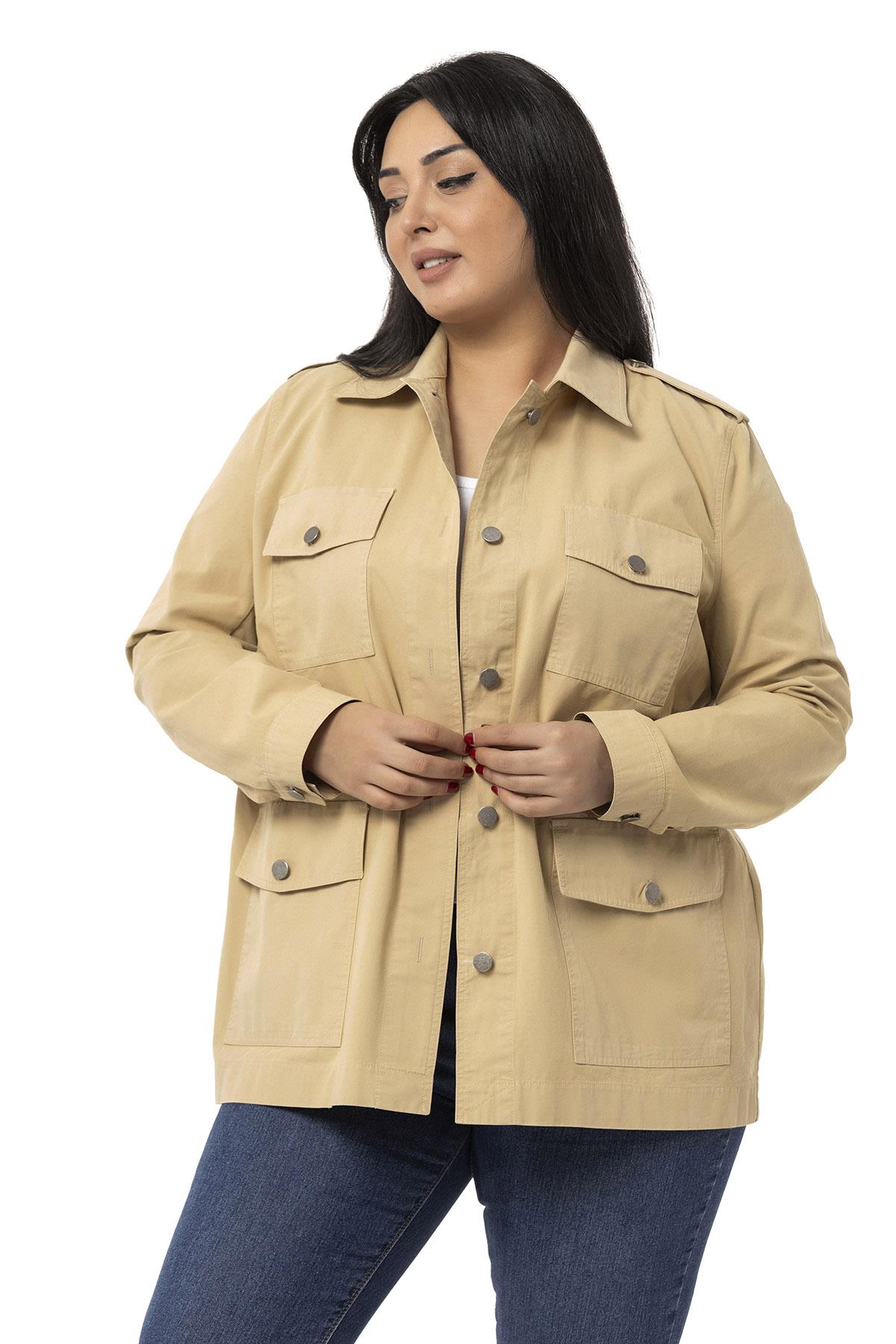 Büyük Beden Beli Büzgü Detaylı Apoletli Cepli Bej Rengi Ceket