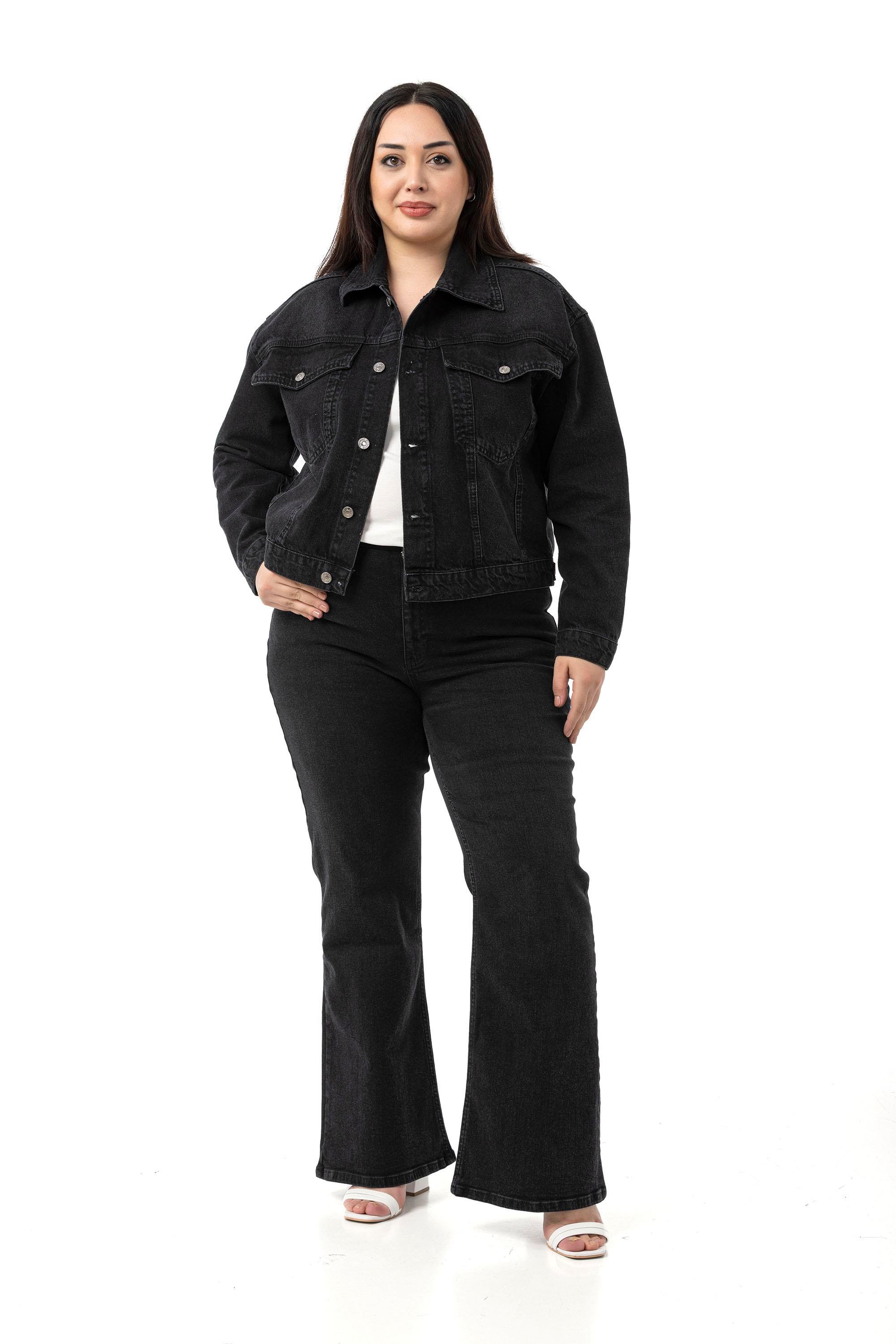 Büyük Beden Göğüsten Çift Cepli Kısa Siyah Denim Ceket