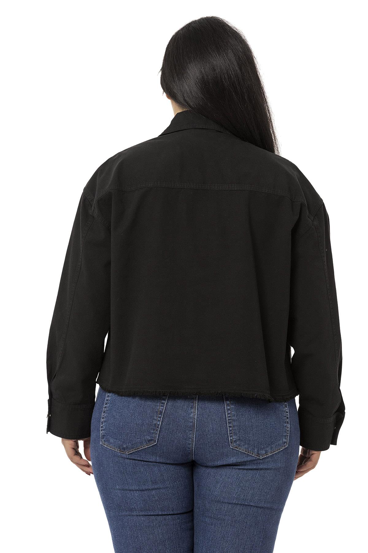 Plus Size Black Jacket with Flap Pockets and Skirt with Dirty Stitching