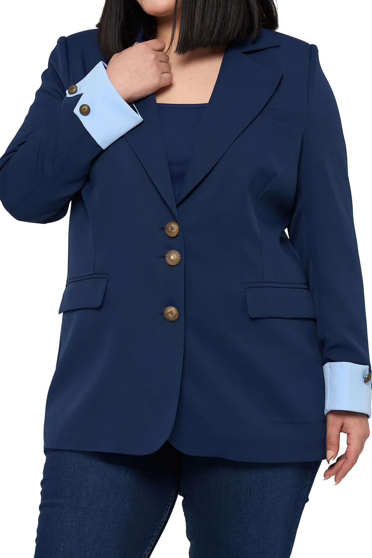Büyük Beden Manşeti Kumaş Garnili Düğme Detaylı Astarlı Lacivert Mavi Blazer Ceket