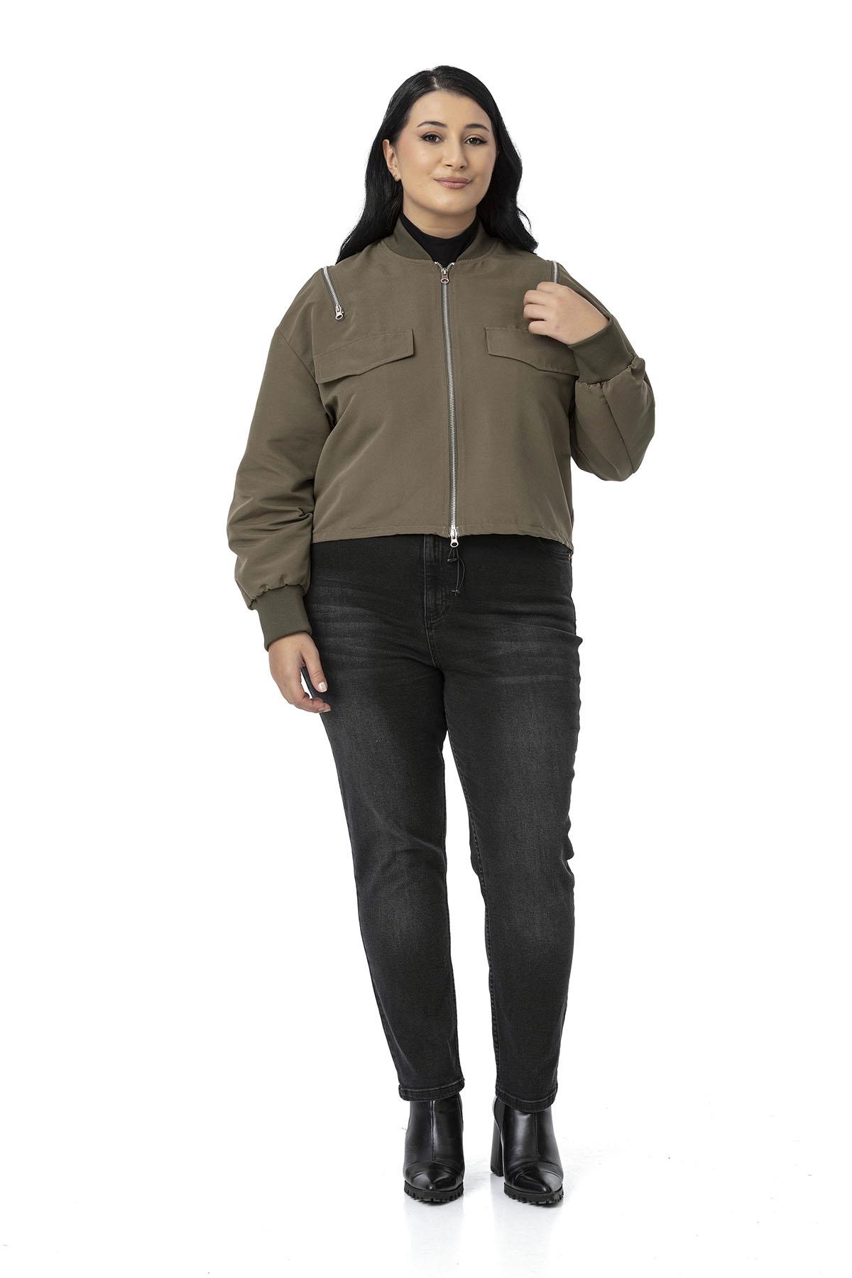 Büyük Beden Yakası ve Kol Ağzı Ribanalı Fermuar Detaylı Haki Bomber Ceket