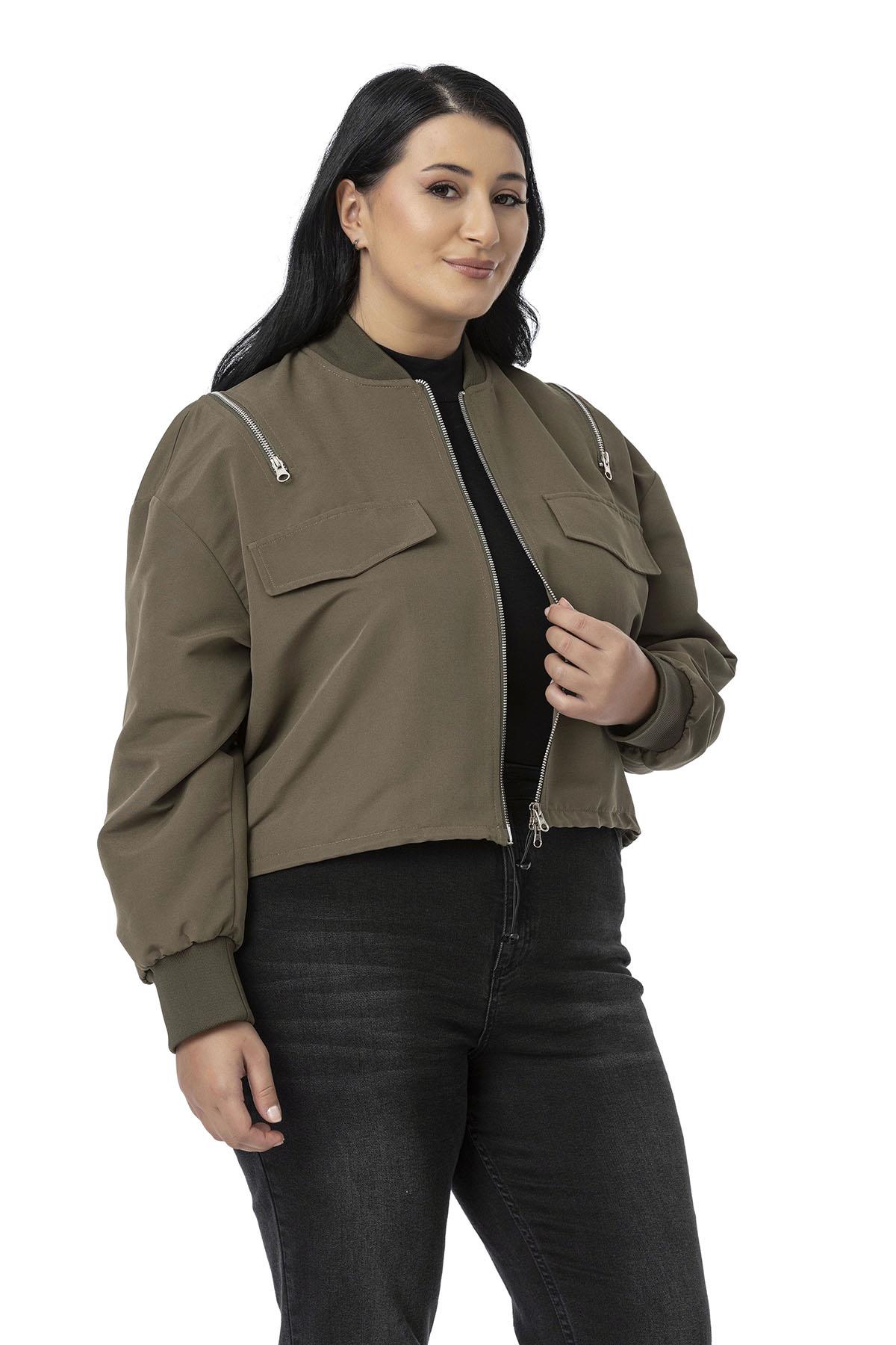 Büyük Beden Yakası ve Kol Ağzı Ribanalı Fermuar Detaylı Haki Bomber Ceket