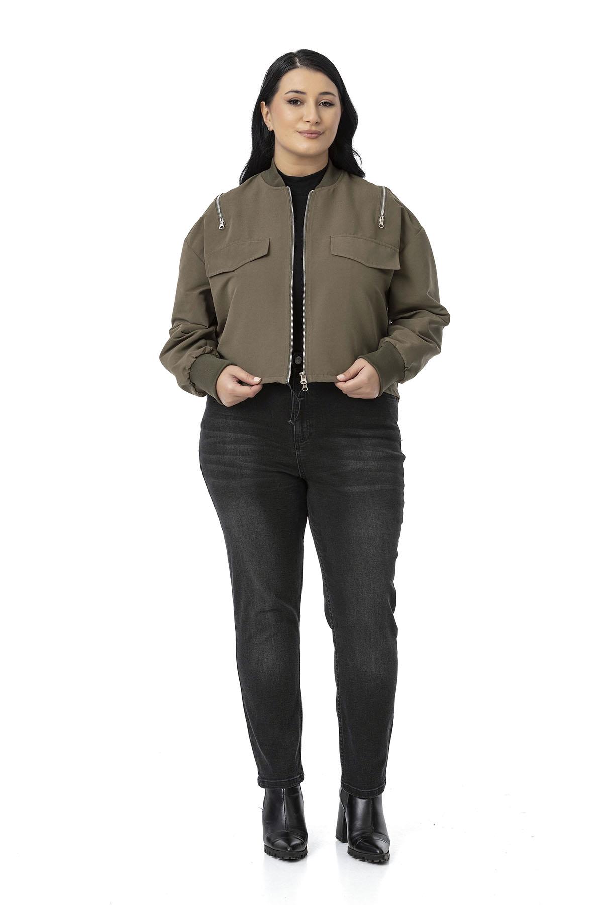 Büyük Beden Yakası ve Kol Ağzı Ribanalı Fermuar Detaylı Haki Bomber Ceket