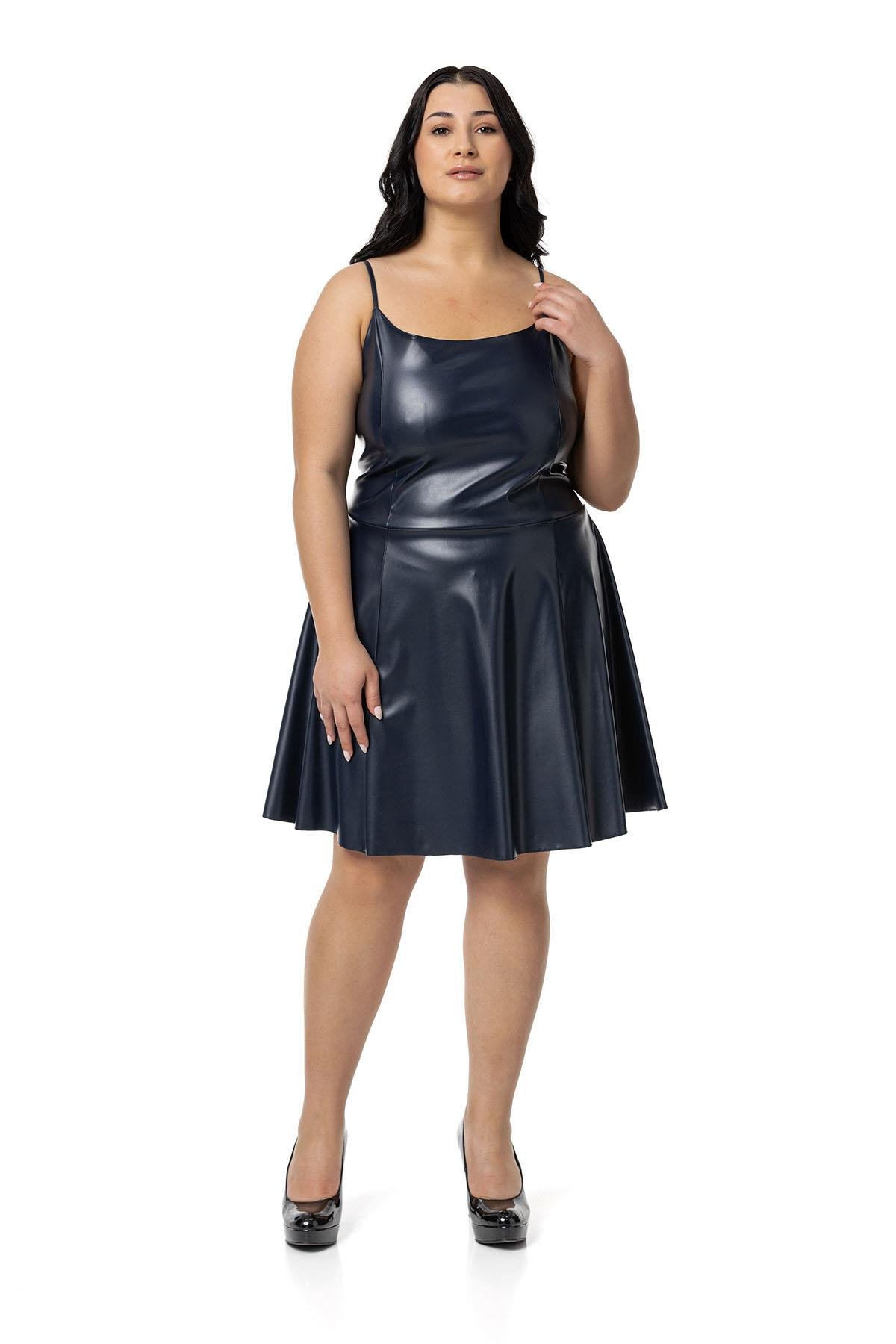Büyük Beden Ayarlanabilir İnce Askılı Sırtı Lastikli Deri Mini Lacivert Elbise
