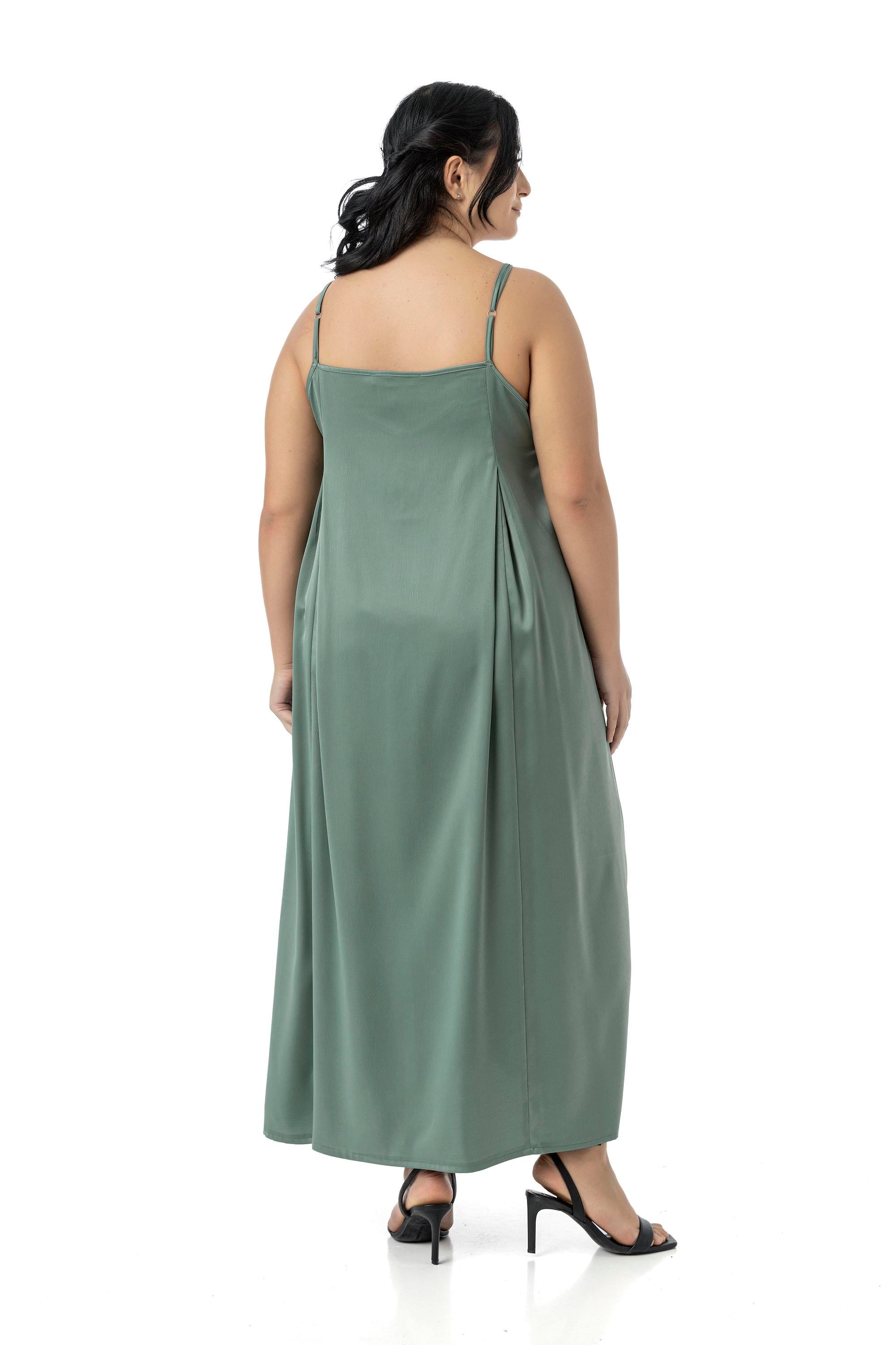 Plus Size Adjustable Thin Straps Deep Pleat Detailed Slit Satin Long Mint Dress