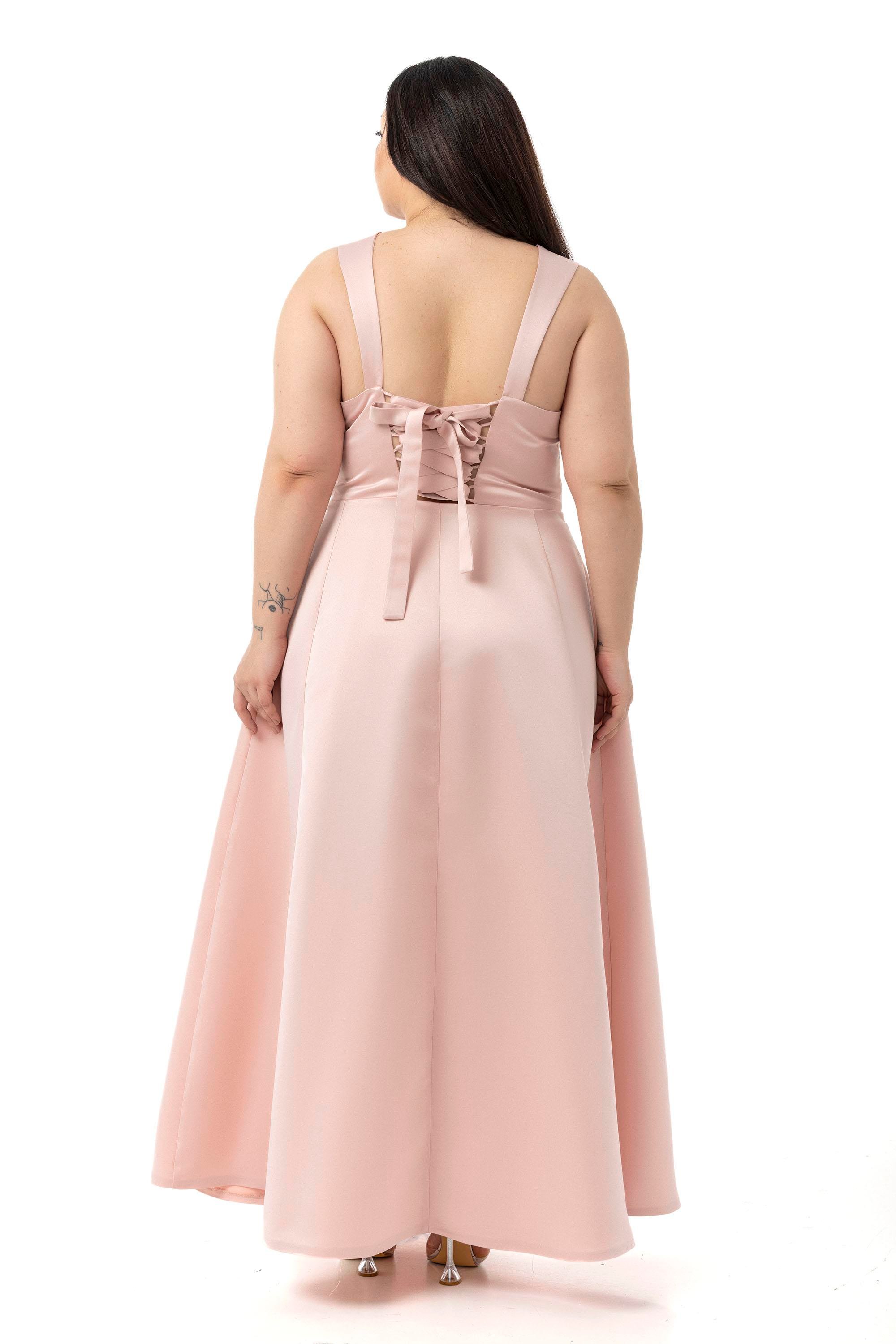 Büyük Beden Sırt Dekolteli Kısa Pelerinli Abiye Pudra Elbise