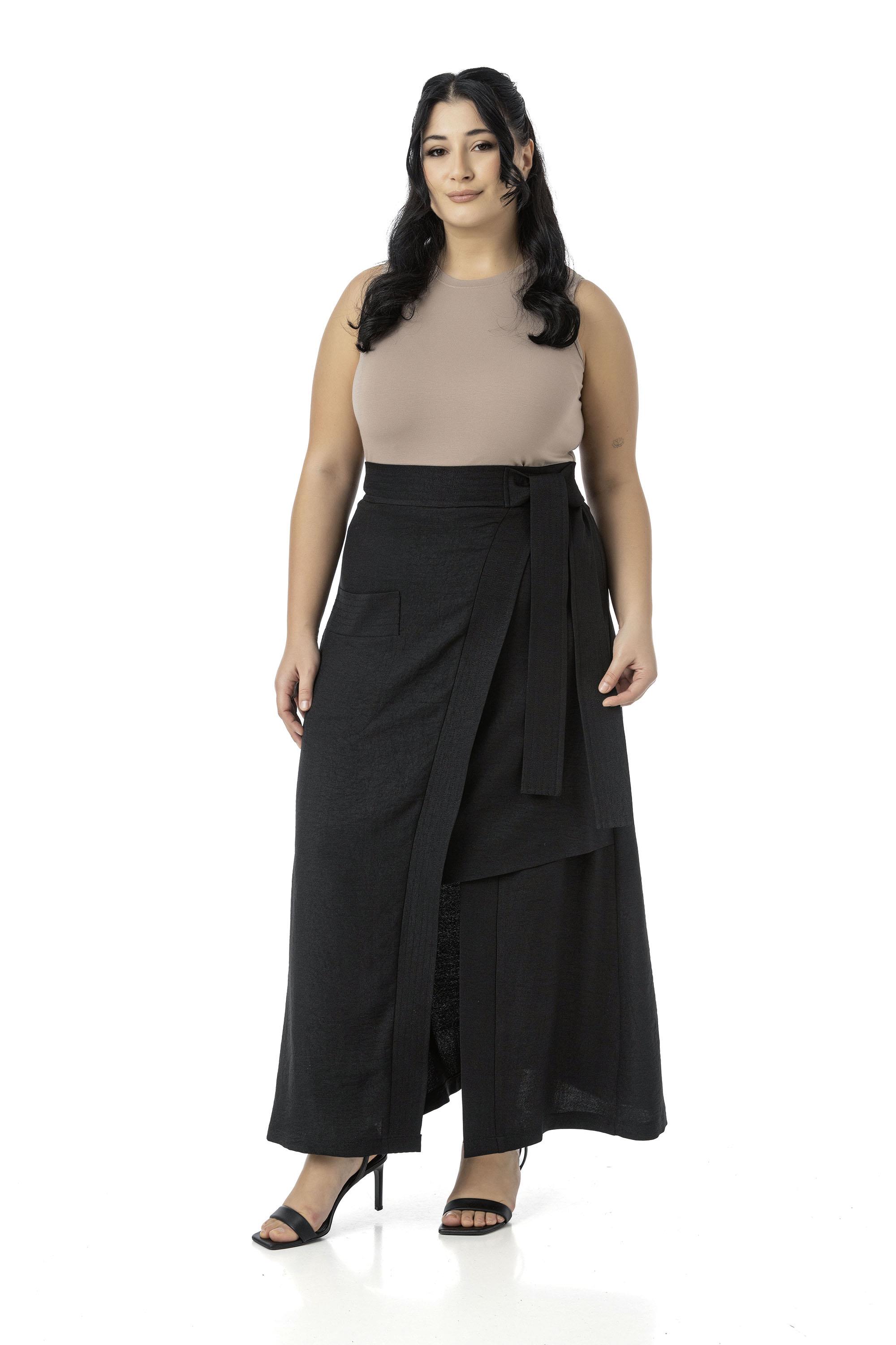 Plus Size Black Midi Skirt with Front Slit Ornamental Tie Detail Bag Pocket
