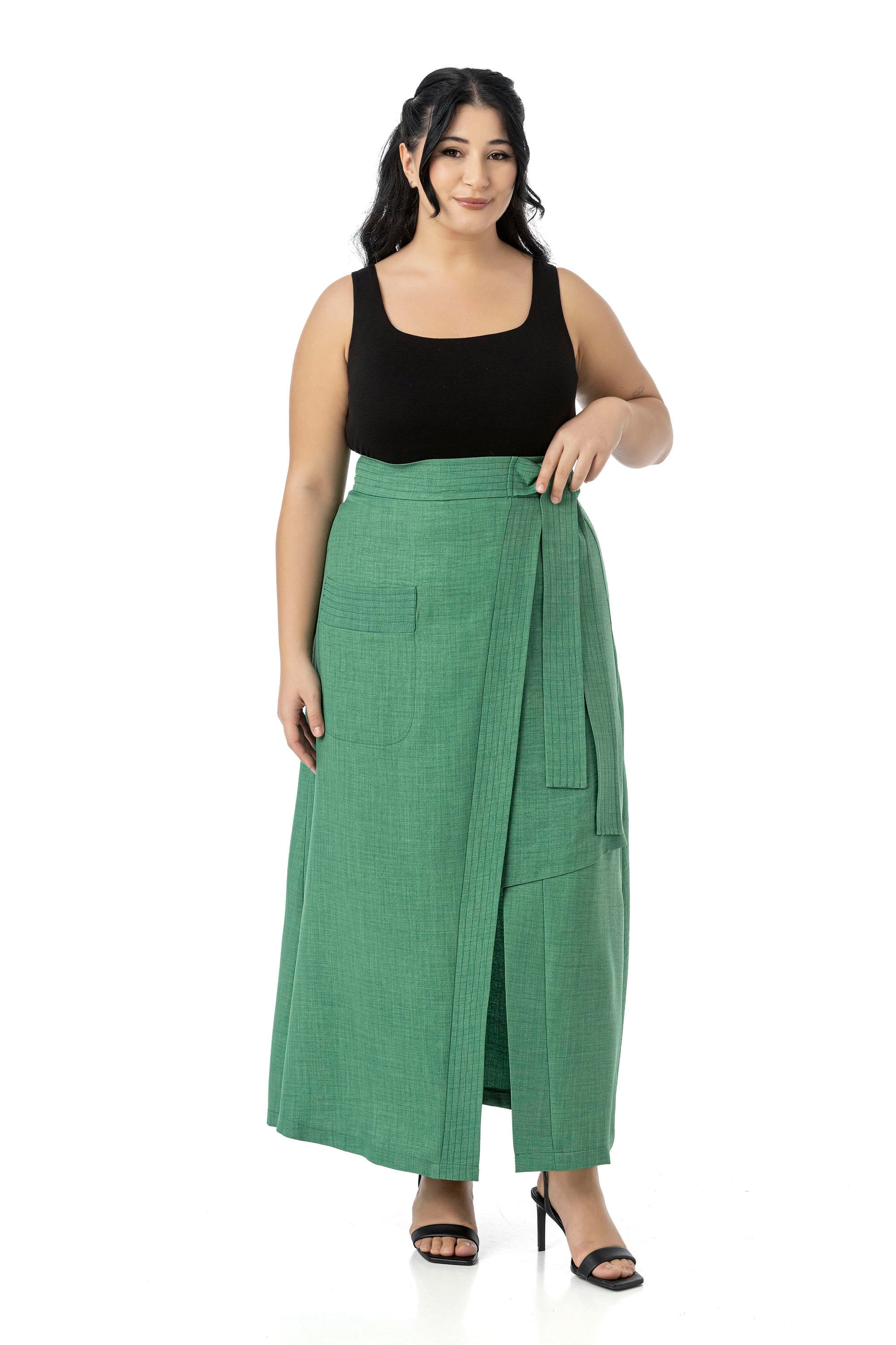 Plus Size Green Midi Skirt with Front Slit Ornamental Tie Detail Bag Pocket