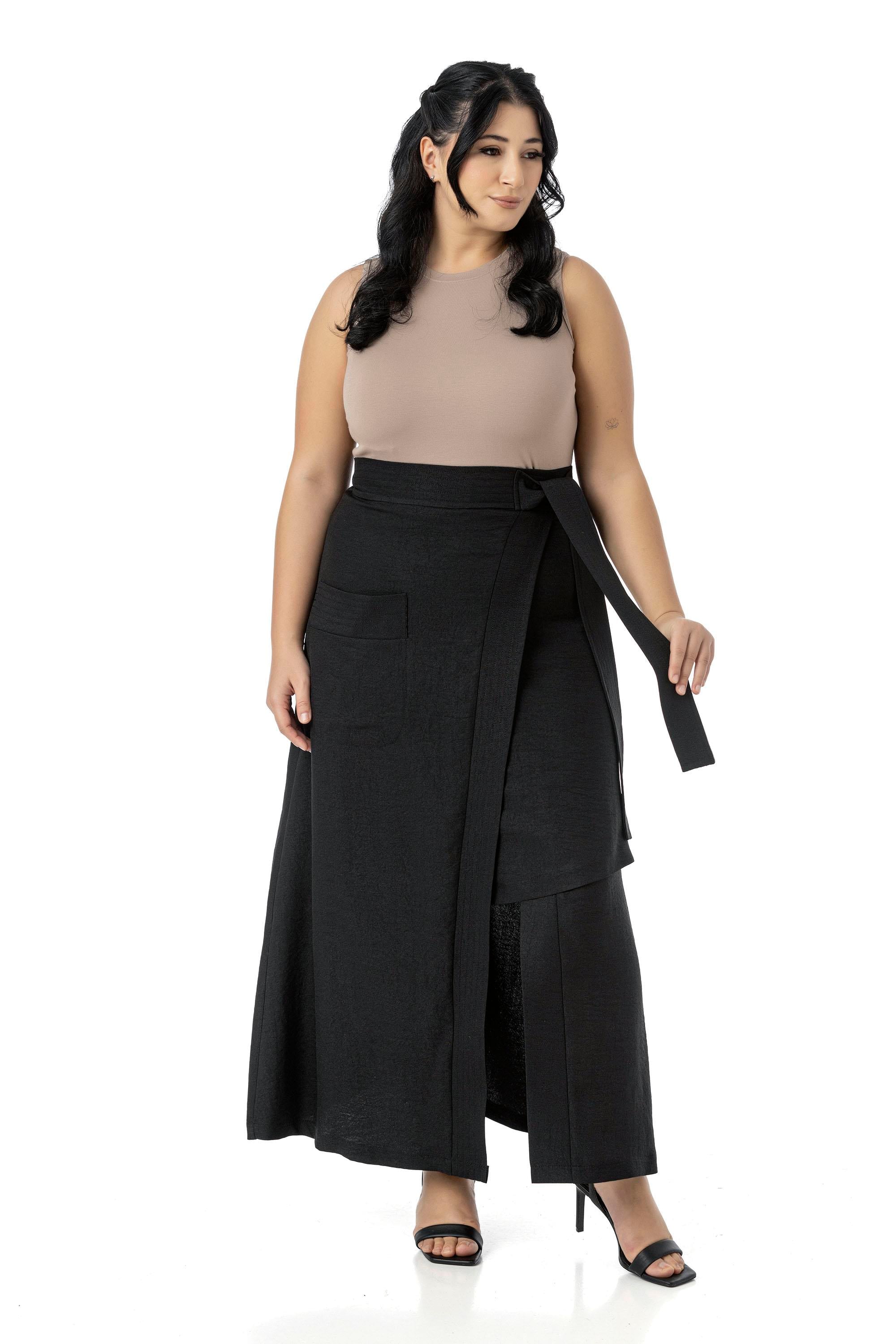 Plus Size Black Midi Skirt with Front Slit Ornamental Tie Detail Bag Pocket