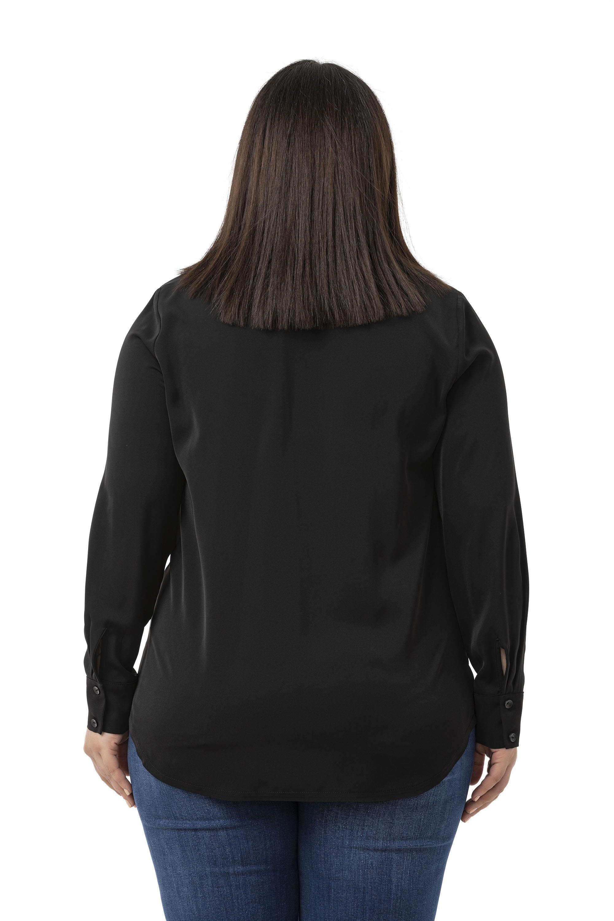 Büyük Beden Kabartmalı Kumaş Detaylı Siyah Gömlek