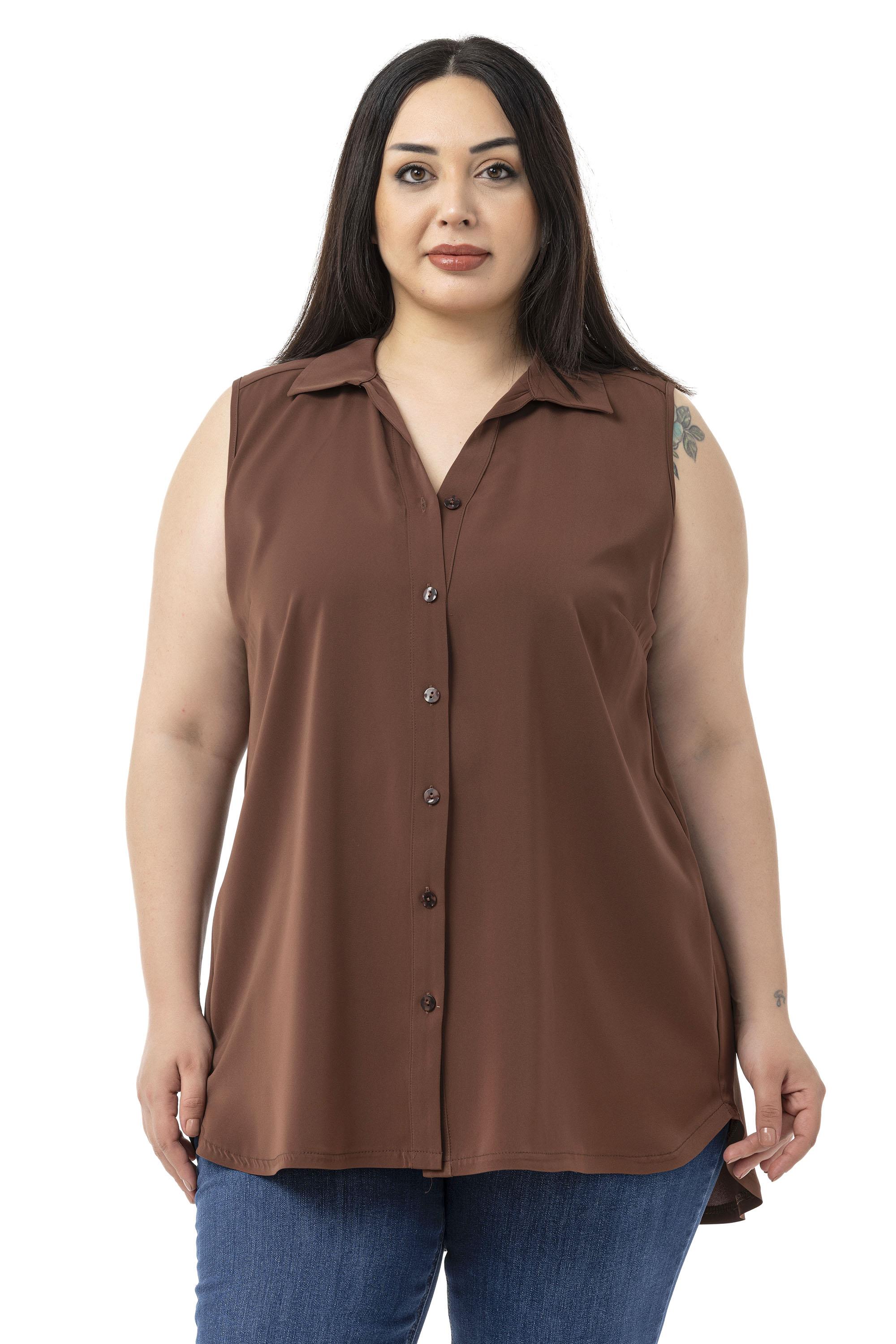 Büyük Beden Sırtta Plikaşe Detaylı Kolsuz Kahverengi Gömlek