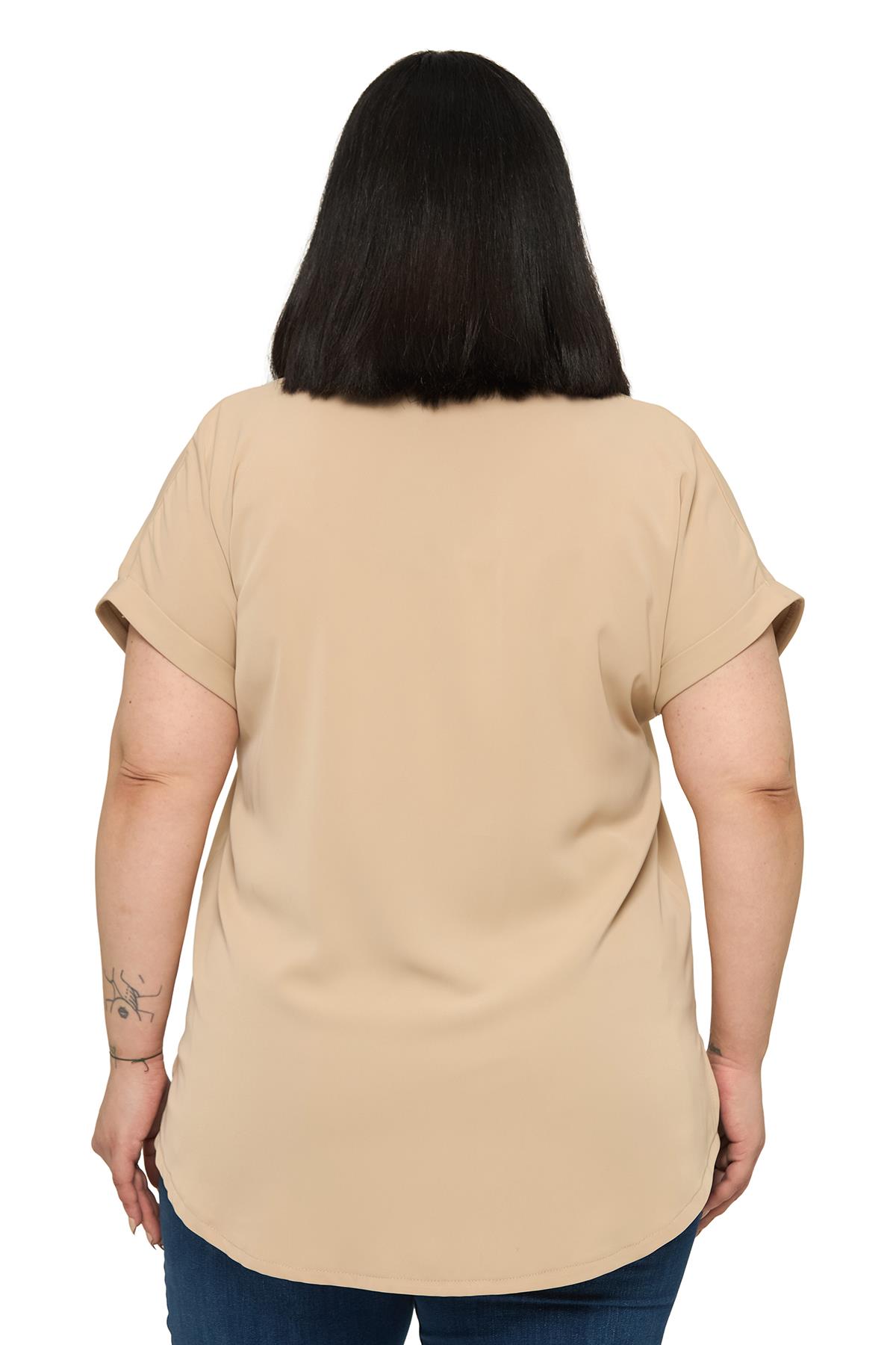 Büyük Beden Tek Cepli Kısa Duble Kollu Bej Rengi Gömlek