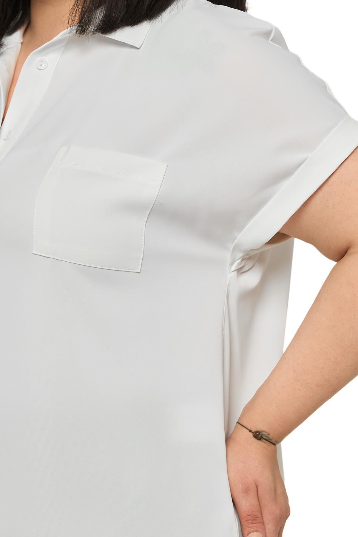 Büyük Beden Tek Cepli Kısa Duble Kollu Beyaz Gömlek