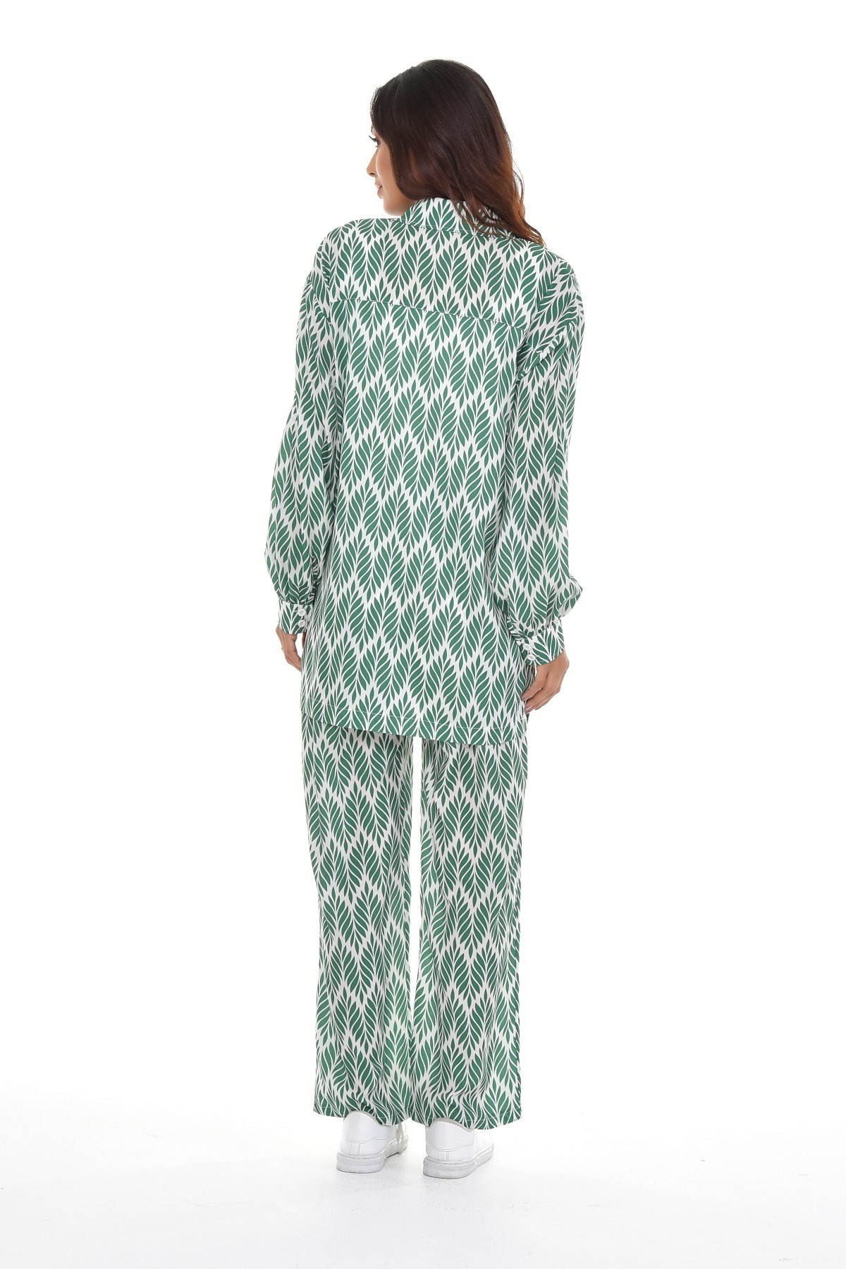Womens Leaf Patterned Shirt and Trousers Green Suit
