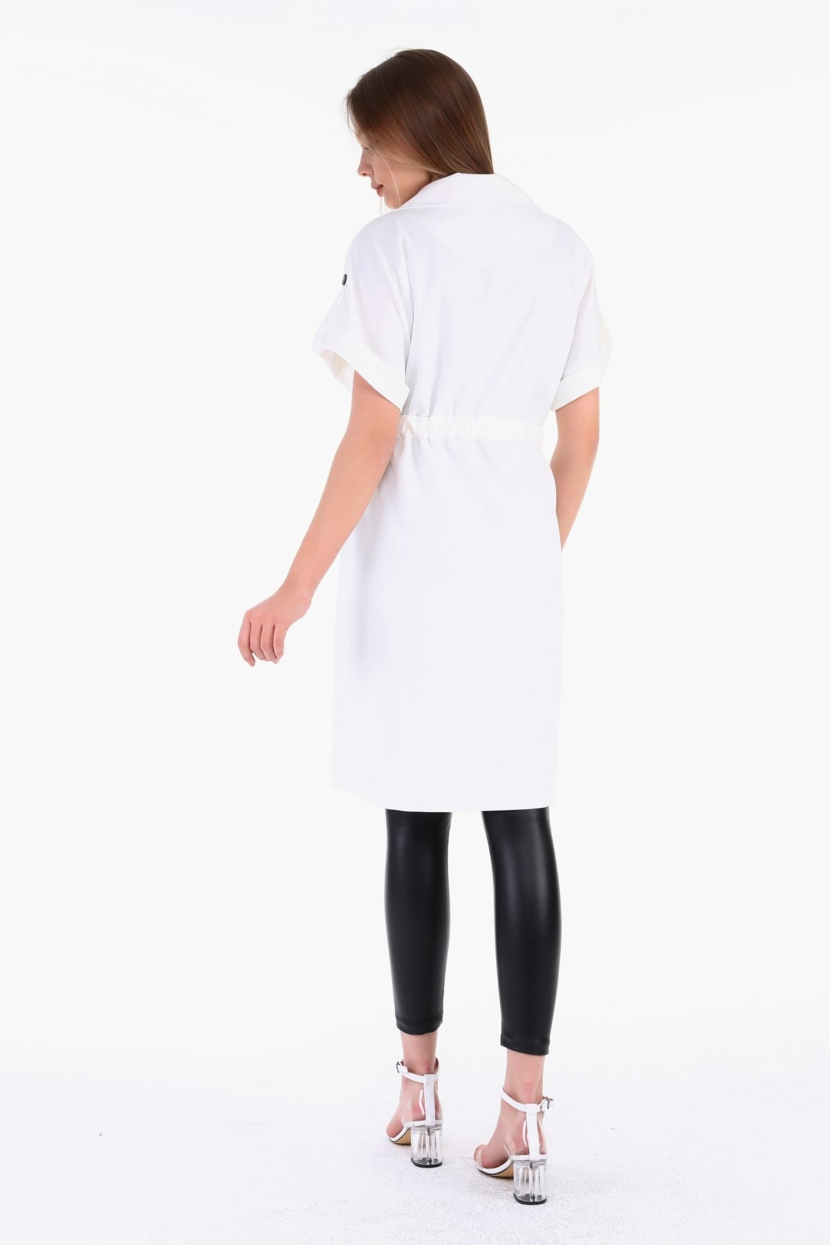 Mono Collar Waist Tunnel Pocket Epaulette Short Sleeve Unlined White Vest