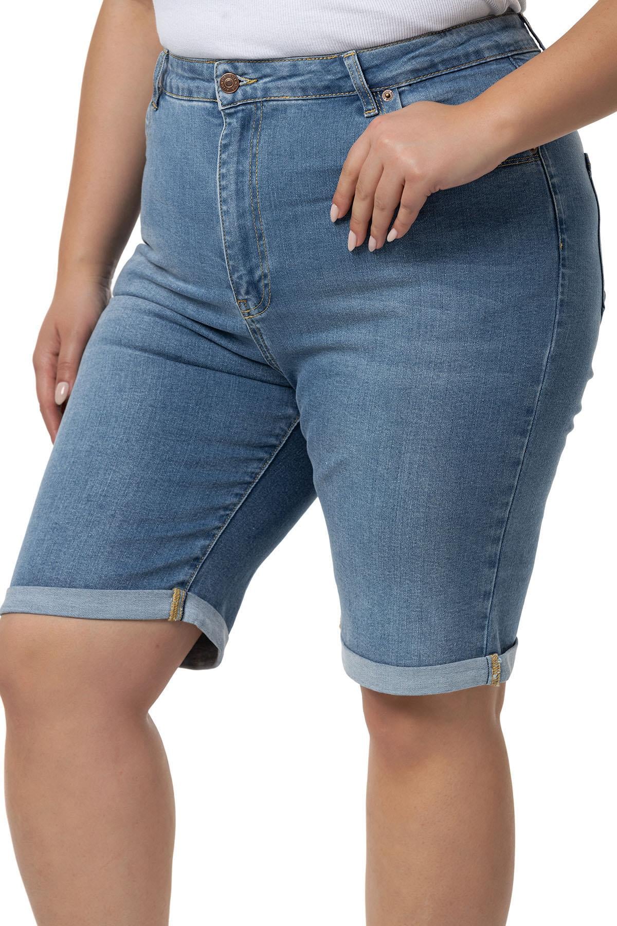 Büyük Beden Paçası Katlamalı Beş Cepli Denim Açık Mavi Şort