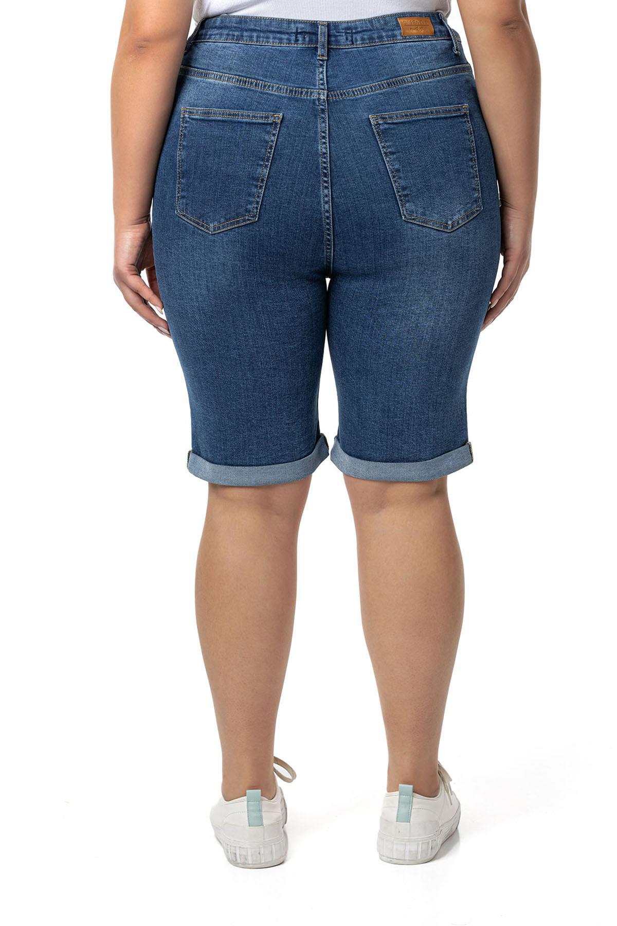 Büyük Beden Paçası Katlamalı Beş Cepli Denim Mavi Şort