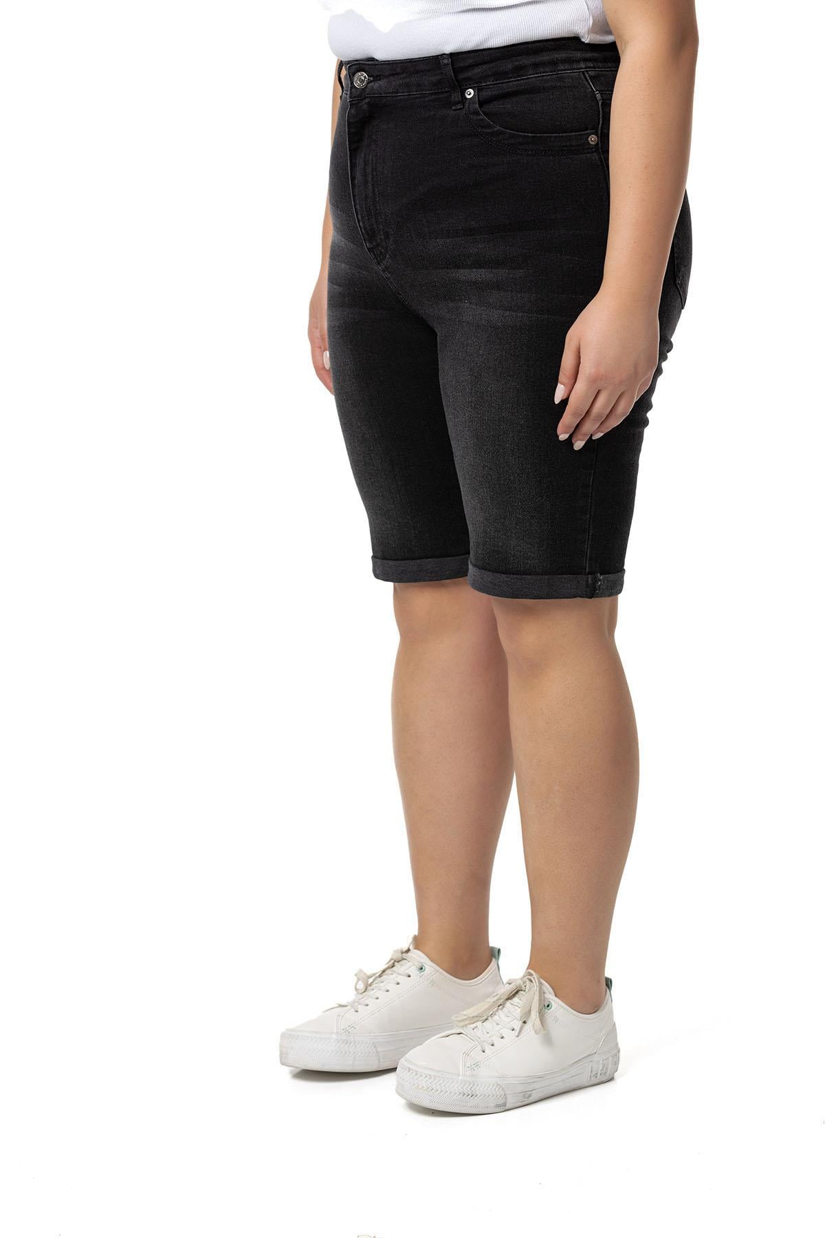 Plus Size Fold Folded Five Pocket Denim Black Shorts