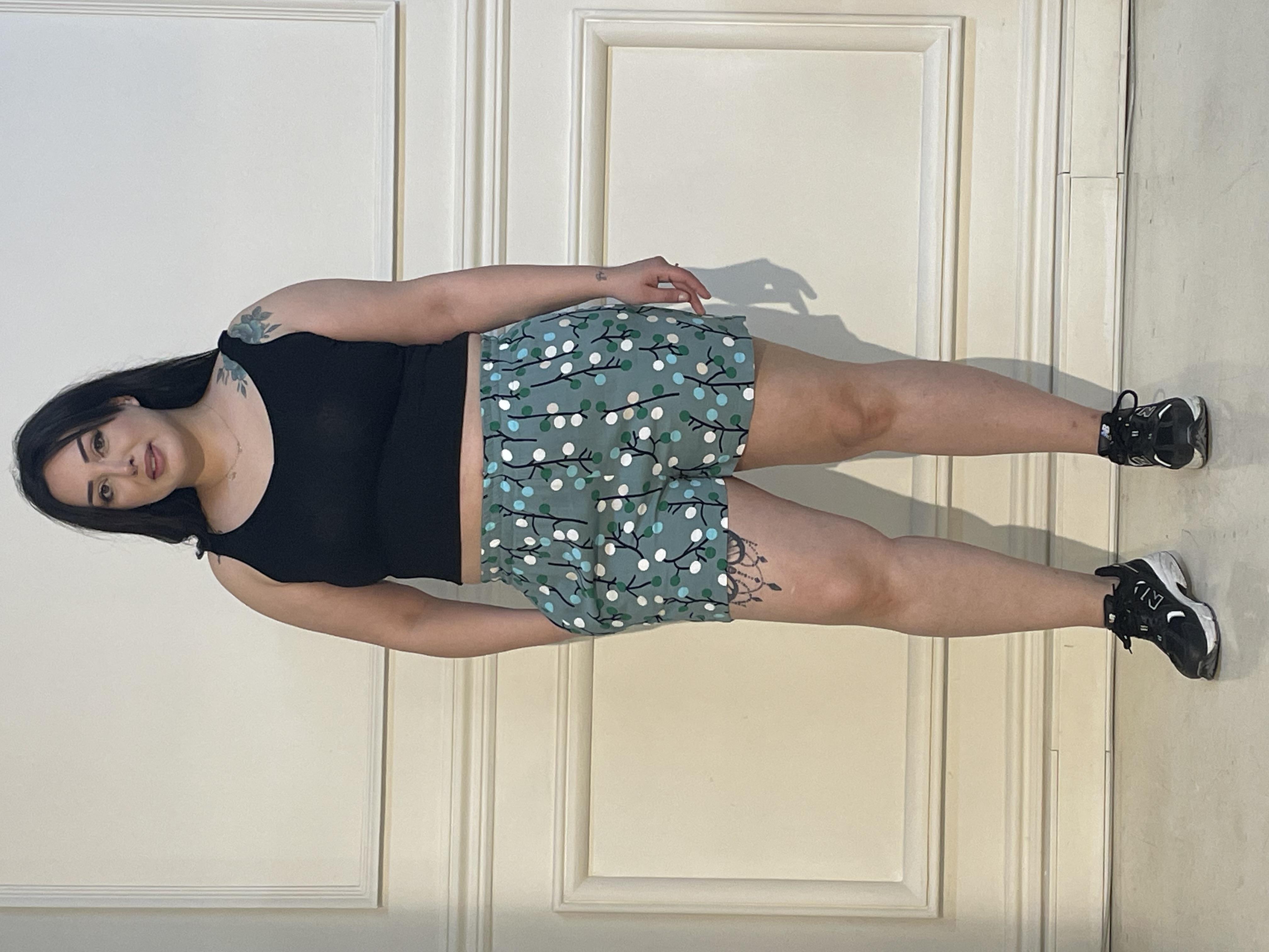 Plus Size Green Cherry Patterned Shorts with Double Side Pockets