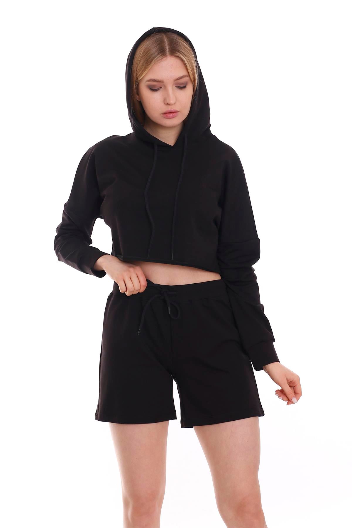 Yandan Cepli Beli Lastikli Siyah Şort