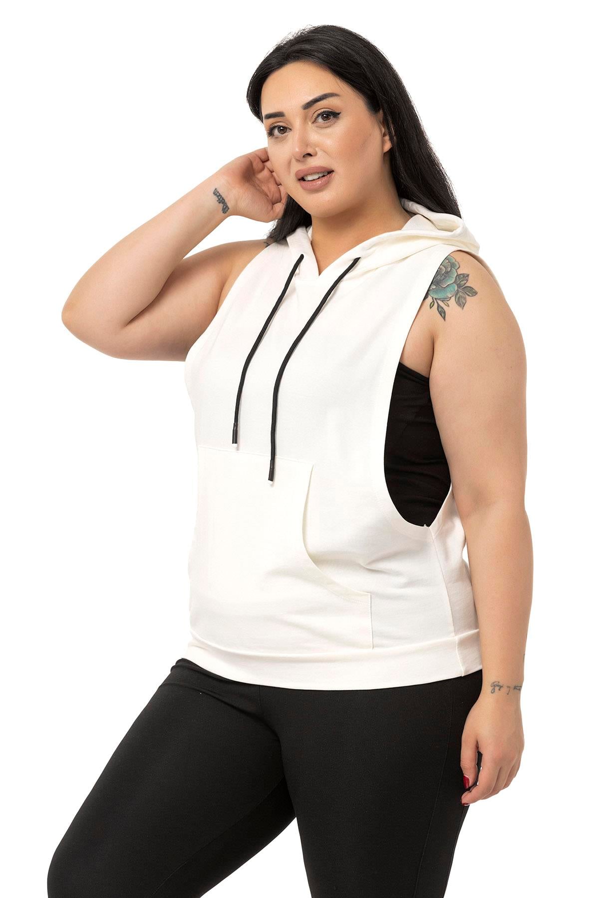 Plus Size Kangaroo Pocket Hooded White T-shirt with Wide Sleeves
