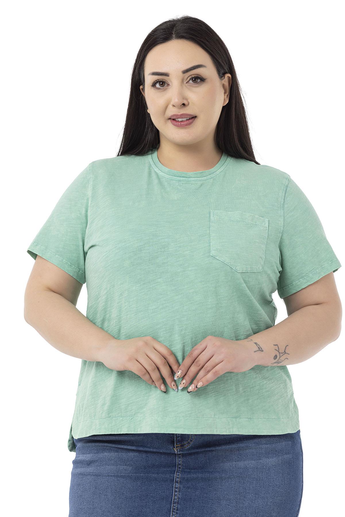 Büyük Beden Parça Boyalı Bisiklet Yaka Kavisli Yırtmaçlı Yeşil T-shirt