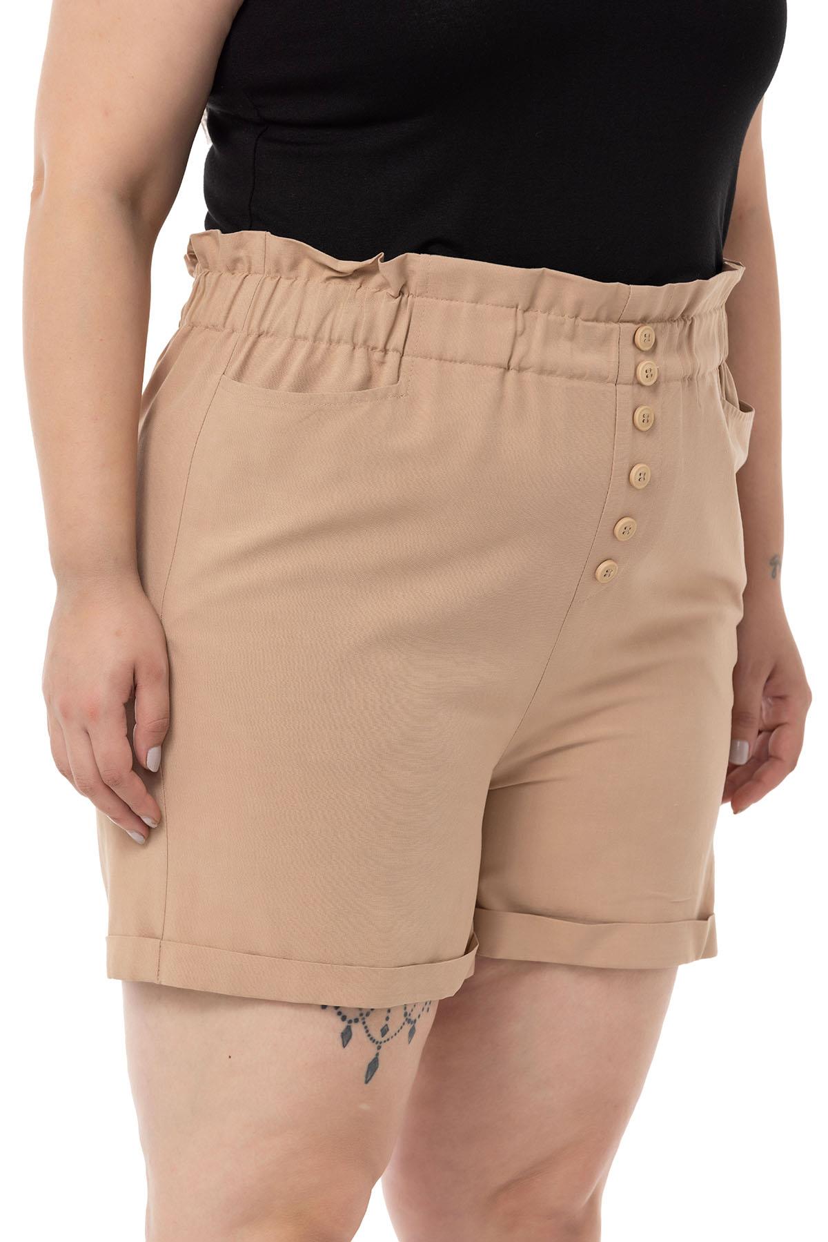Büyük Beden Düğme Süslemeli Beli Lastikli Cepli Camel Şort