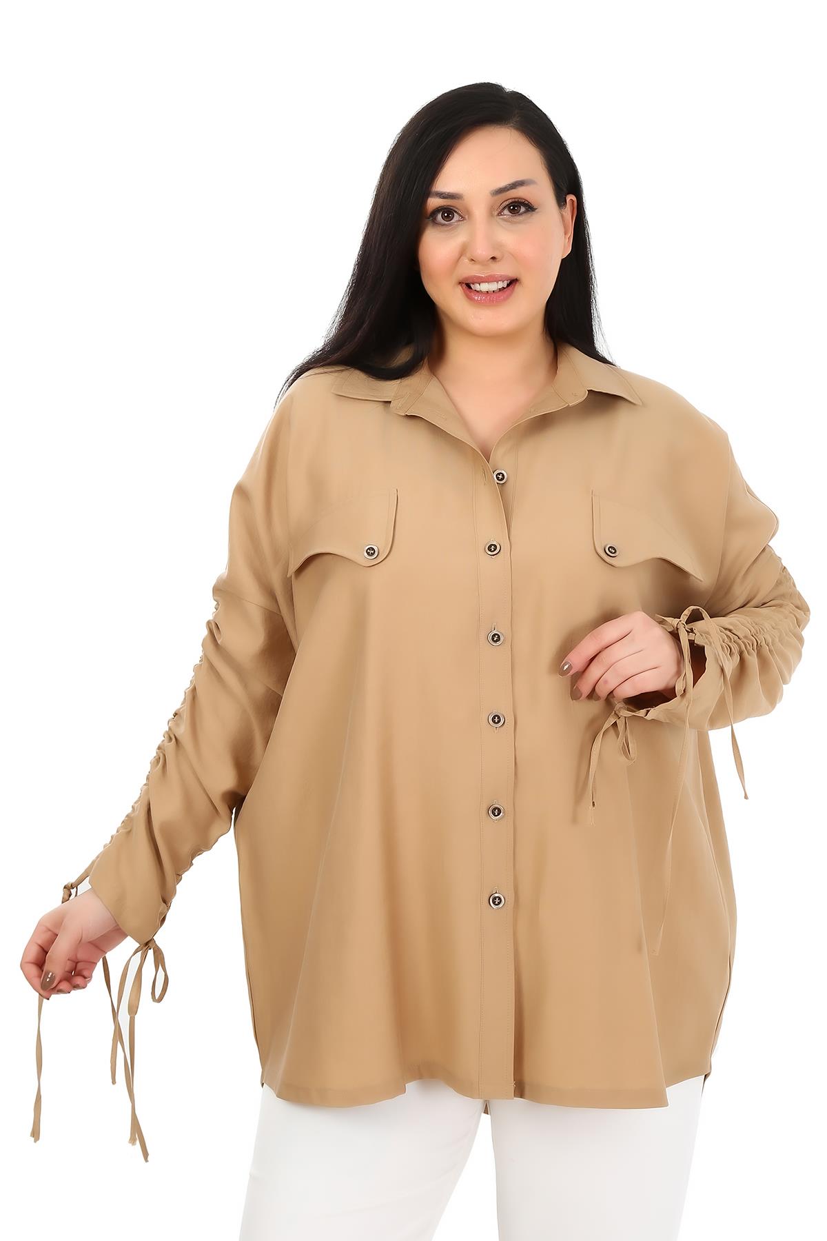 Büyük Beden Kolları Tünelli Kapalı Cepli Oversize Camel Gömlek 