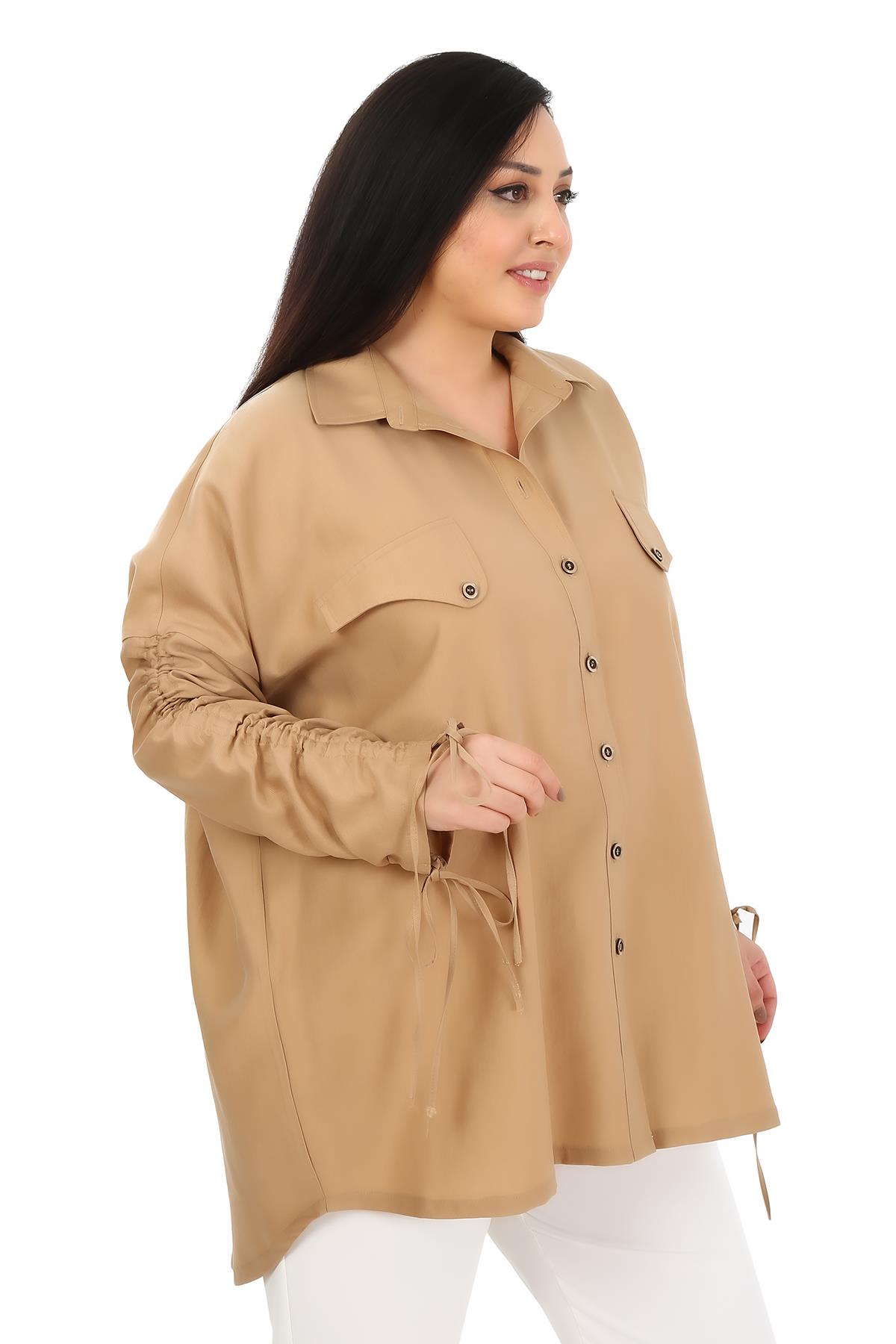 Büyük Beden Kolları Tünelli Kapalı Cepli Oversize Camel Gömlek 