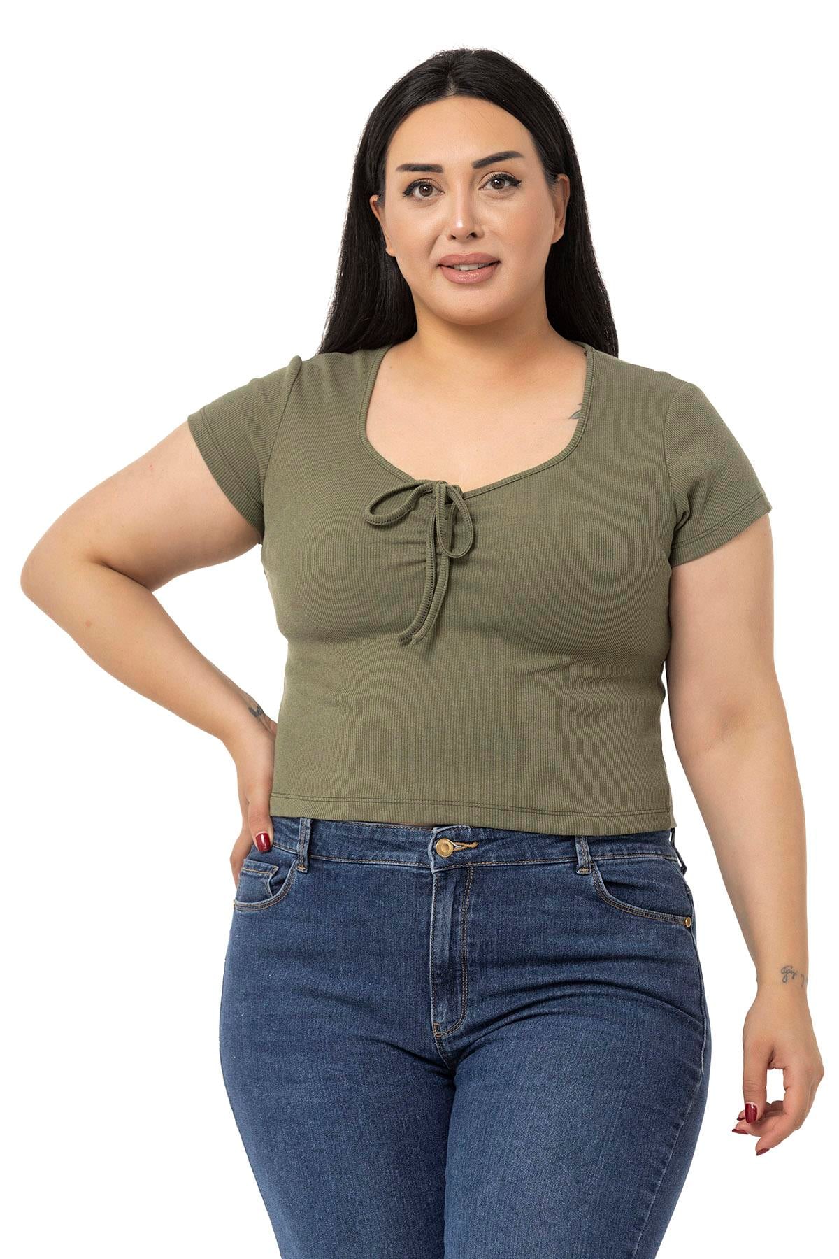 Büyük Beden Yarım Kollu Göğüste Bağcık Detaylı Kaşkorse Haki Body