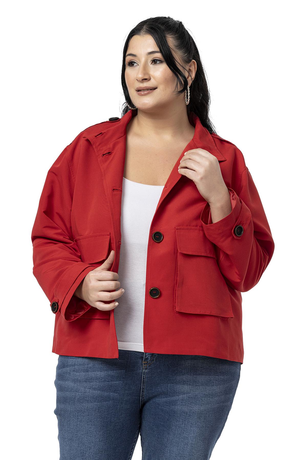 Büyük Beden Dik Yaka Kapaklı Torba Cepli Astarlı Kısa Kırmızı Trençkot