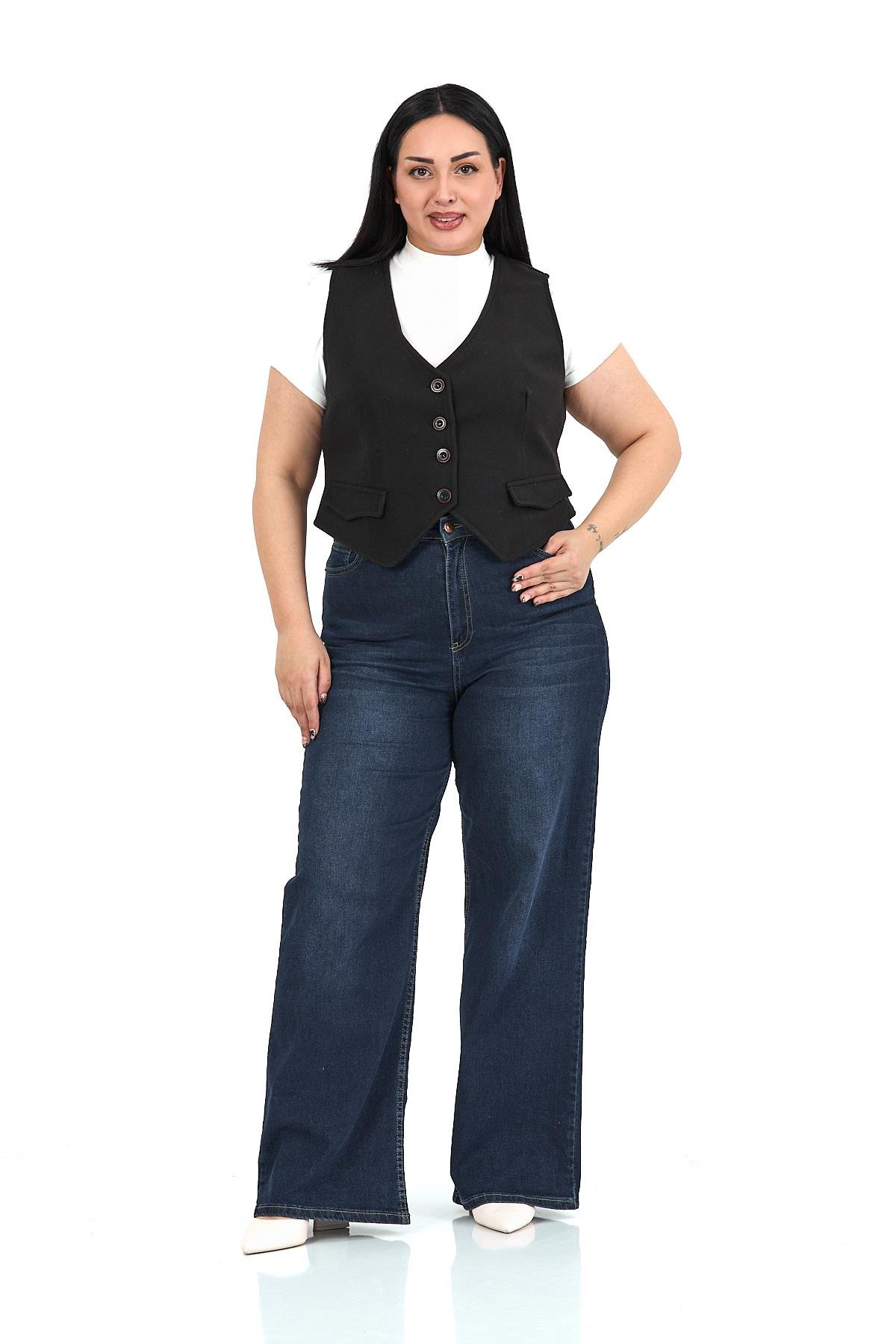 Büyük Beden Düğme Kapamalı Cep Kapaklı Astarlı Kısa Kaşe Siyah Yelek