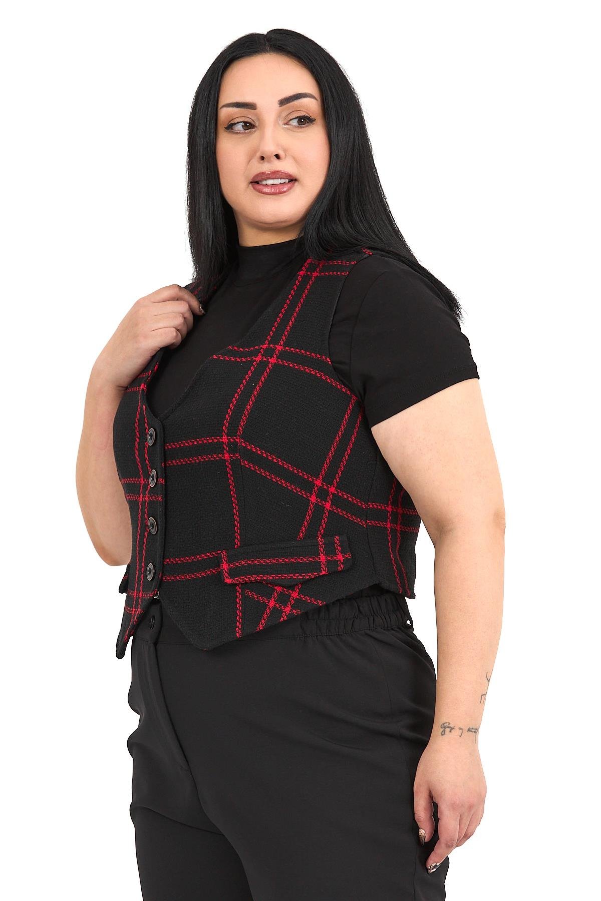 Büyük Beden Düğme Kapamalı Cep Kapaklı Astarlı Kısa Siyah Kırmızı Yelek