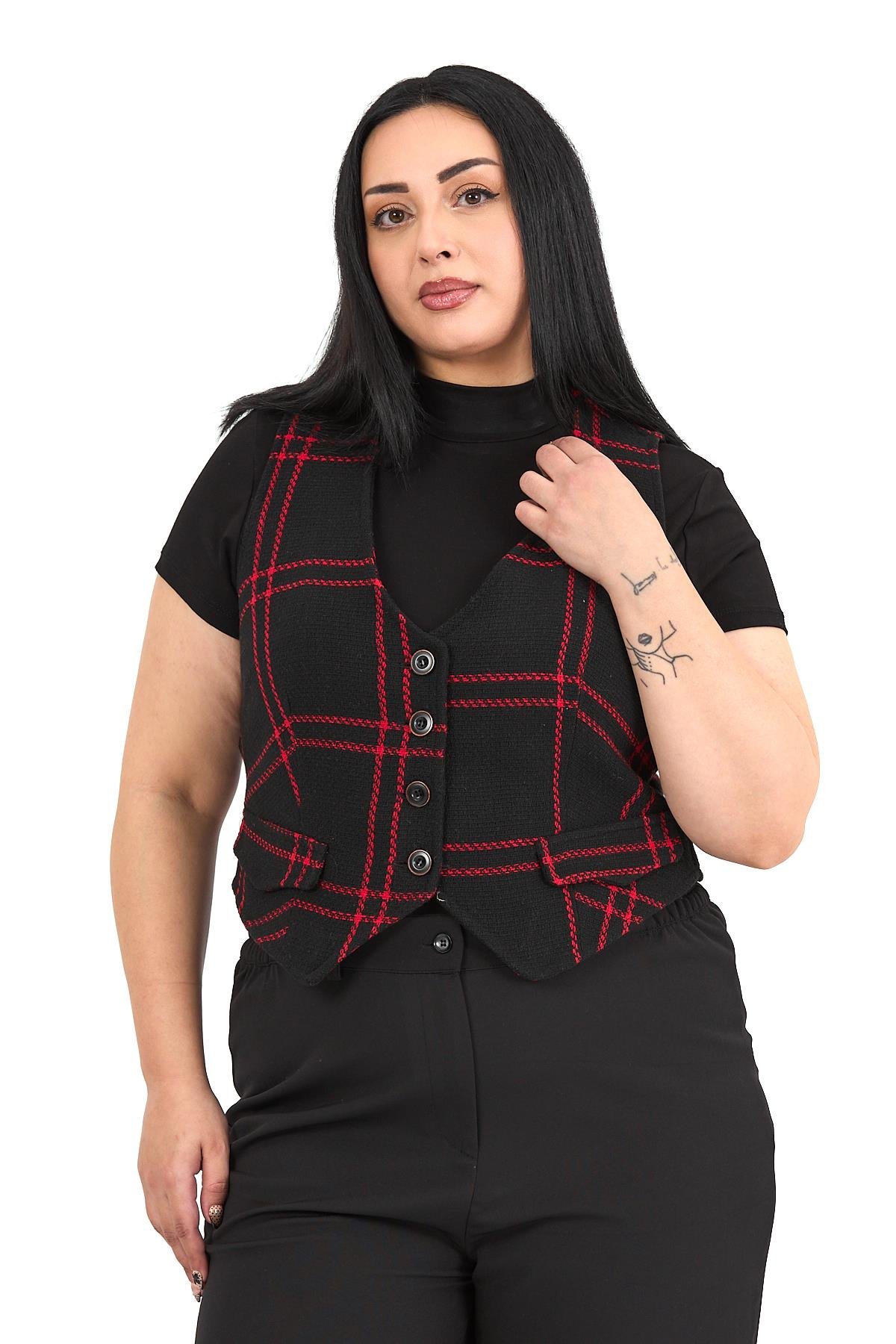 Büyük Beden Düğme Kapamalı Cep Kapaklı Astarlı Kısa Siyah Kırmızı Yelek