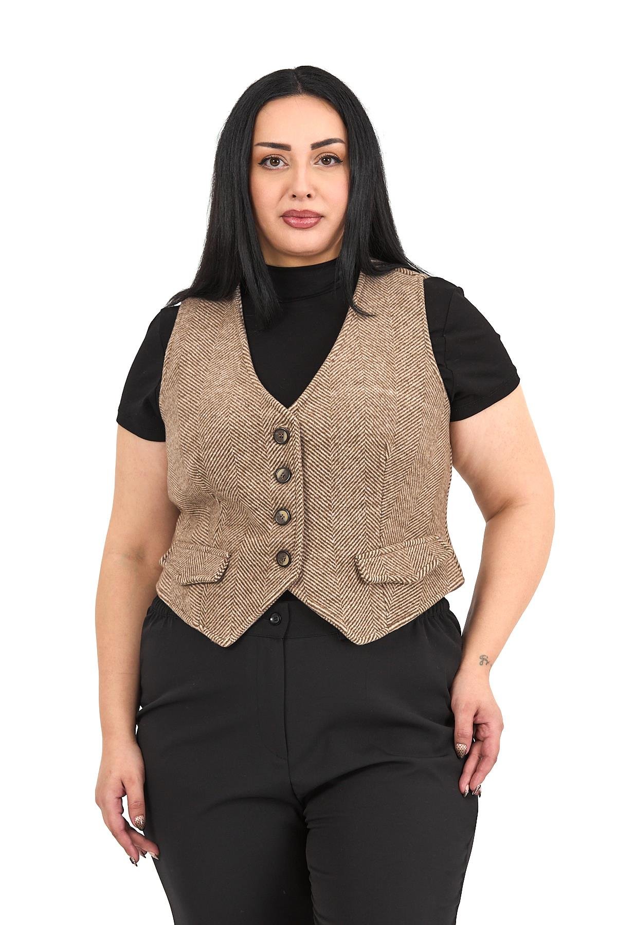 Büyük Beden Düğme Kapamalı Cep Kapaklı Astarlı Kısa Balıksırtı Vizon Yelek