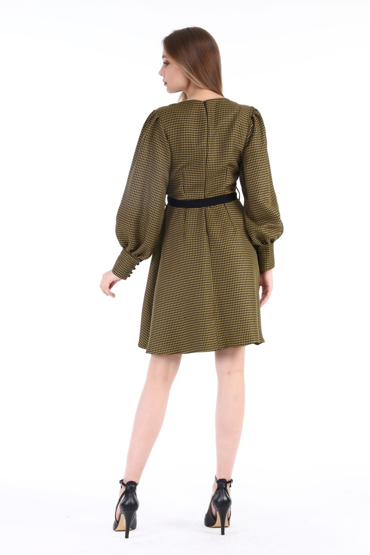 Round Neck Sleeves Pleated Wide Cuffs Zipper Houndstooth Patterned Black Brown Dress
