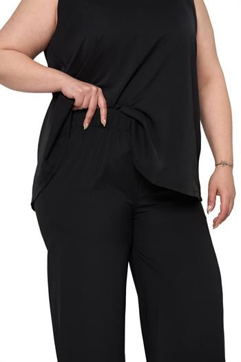 Büyük Beden Kolsuz Bluz Bol Paça Pantolon Siyah İkili Takım