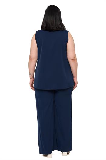 Büyük Beden Kolsuz Bluz Bol Paça Pantolon Lacivert İkili Takım
