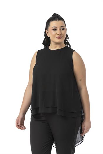 Büyük Beden Arkadan Düğmeli Asimetrik Kesim Çift Kat Şifon Siyah Bluz