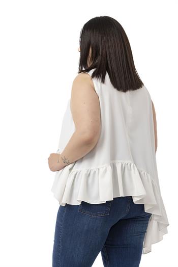 Büyük Beden Asimetrik Kesim Eteği Fırfırlı Yarım Dik Yaka Beyaz Bluz