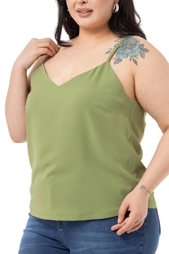 Büyük Beden Ayarlanabilir İnce Askılı V Yaka Fıstık Yeşili Bluz