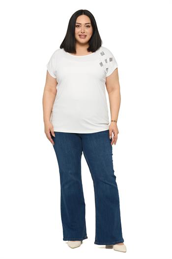 Büyük Beden Düşük Kısa Kollu Omuzda Baklava Desenli Ekru Bluz