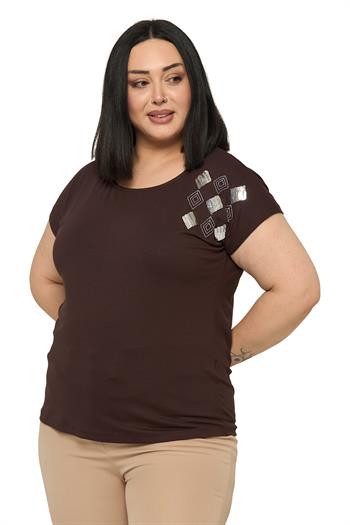 Büyük Beden Düşük Kısa Kollu Omuzda Baklava Desenli Kahverengi Bluz