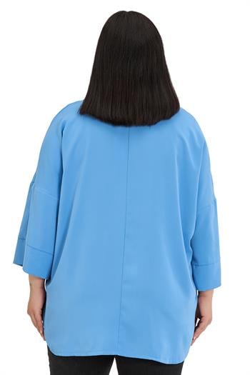 Büyük Beden Gömlek Yaka Düşük Truvakar Kollu Rahat Kesim İndigo Bluz 