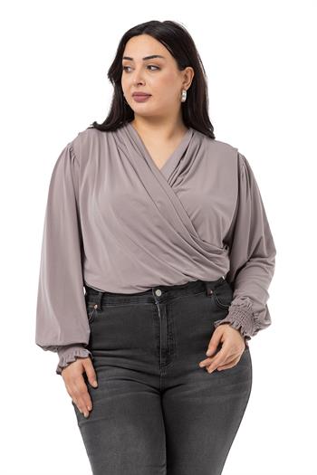 Büyük Beden Kruvaze Kol Ağzı Lastik Gipe Detaylı Çıtçıtlı Vizon Bluz